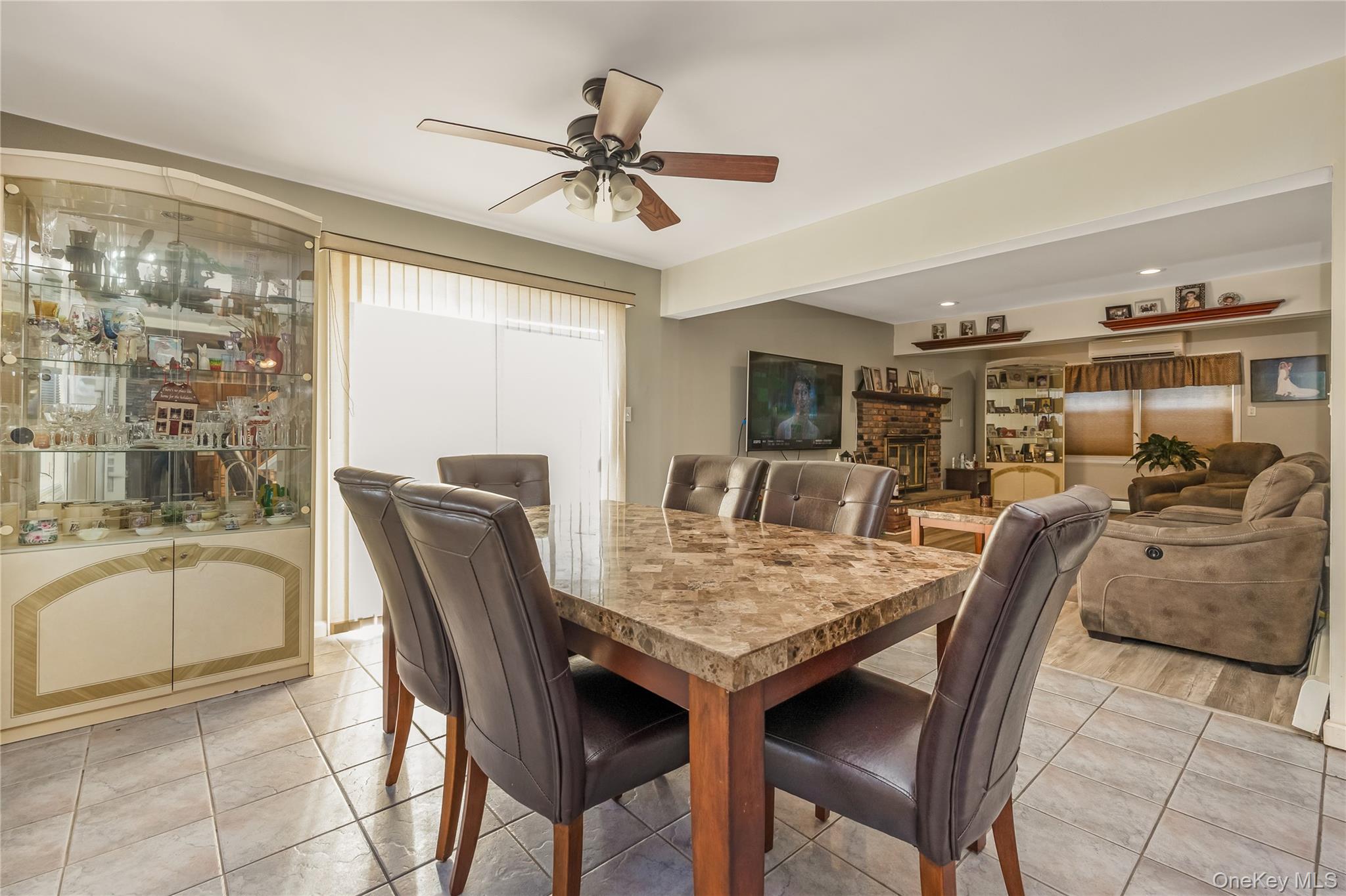 65 Club Lane – For Sale photo 7