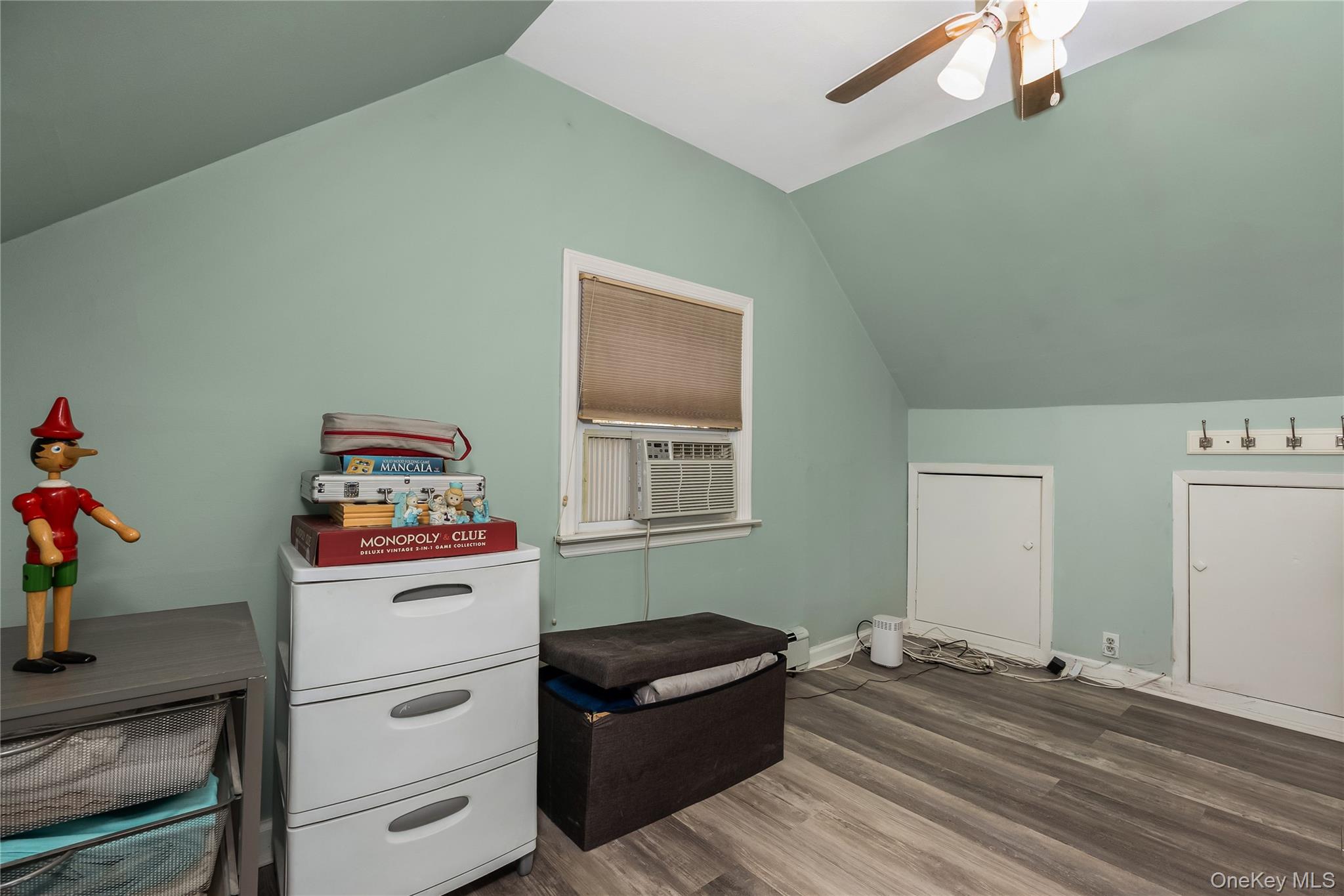 65 Club Lane – For Sale photo 16