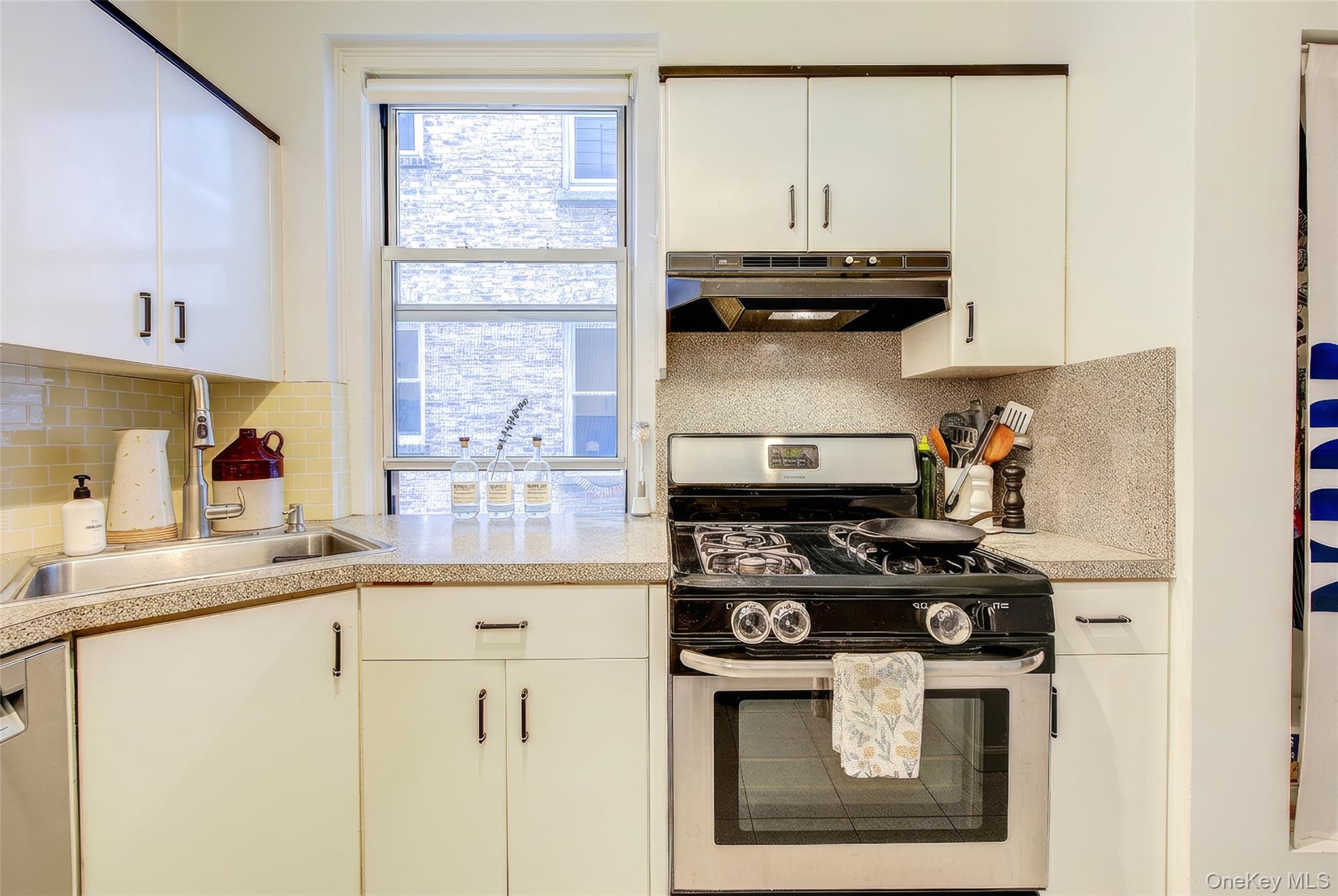 34-39 82nd Street, Unit 2 photo 7
