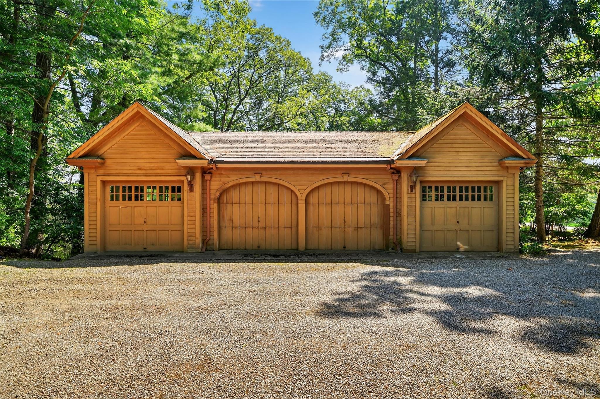 433 Arcady Road – For Sale photo 16