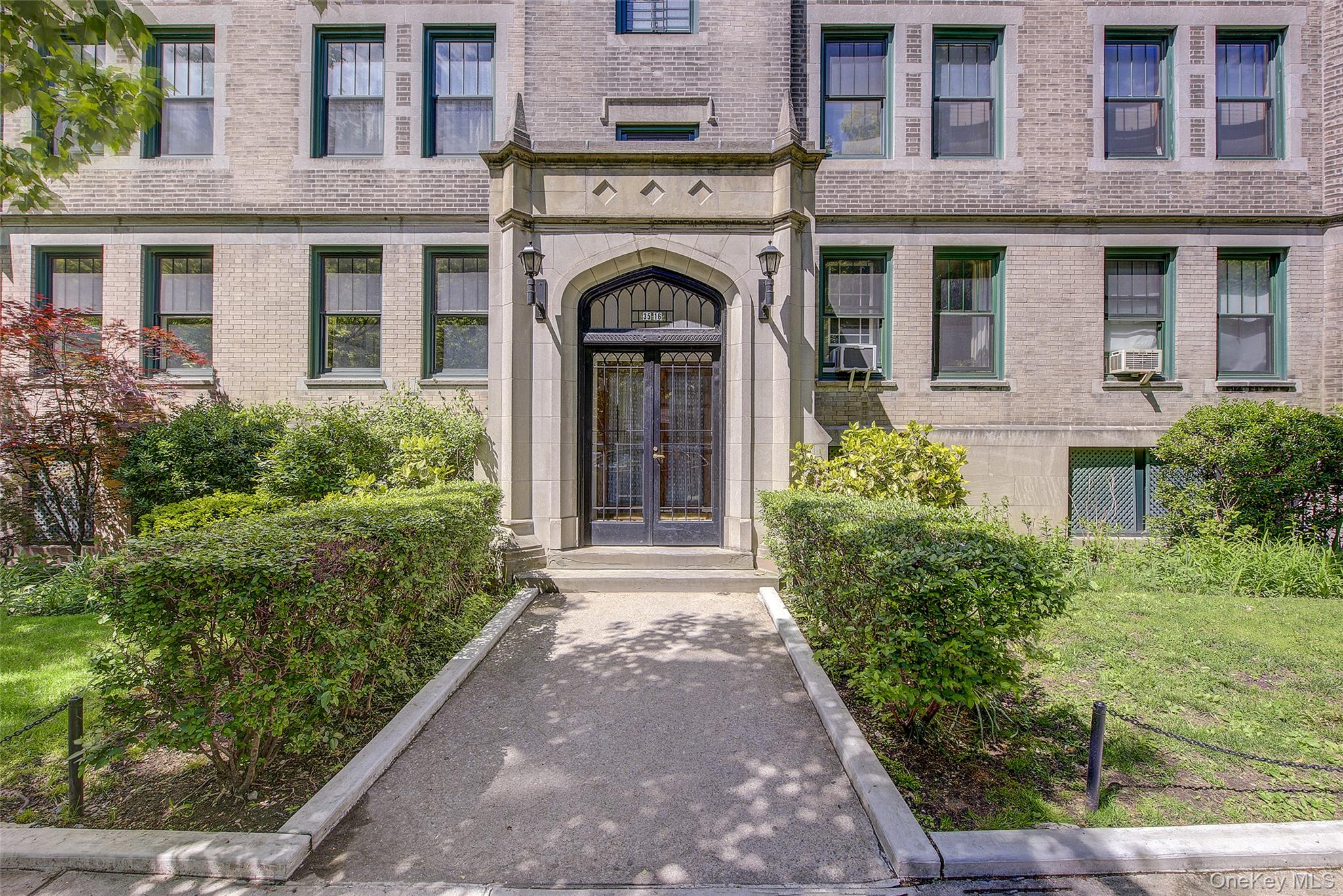 35-16 80th Street, Unit 3 photo 18