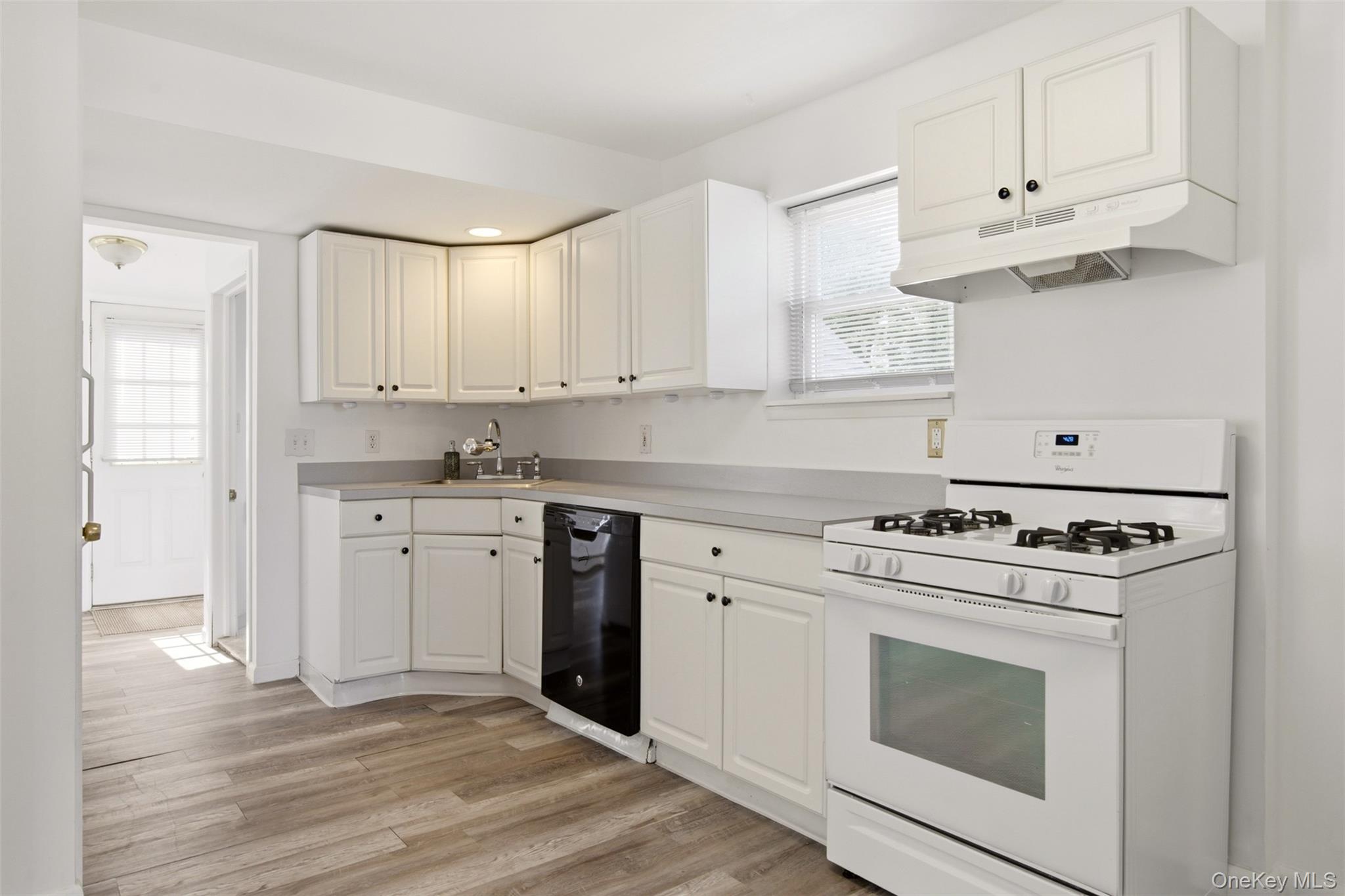 237 Fulton Street – For Sale photo 9