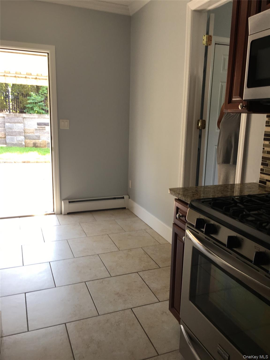 48 Parkway Road, Unit 1 flr photo 8