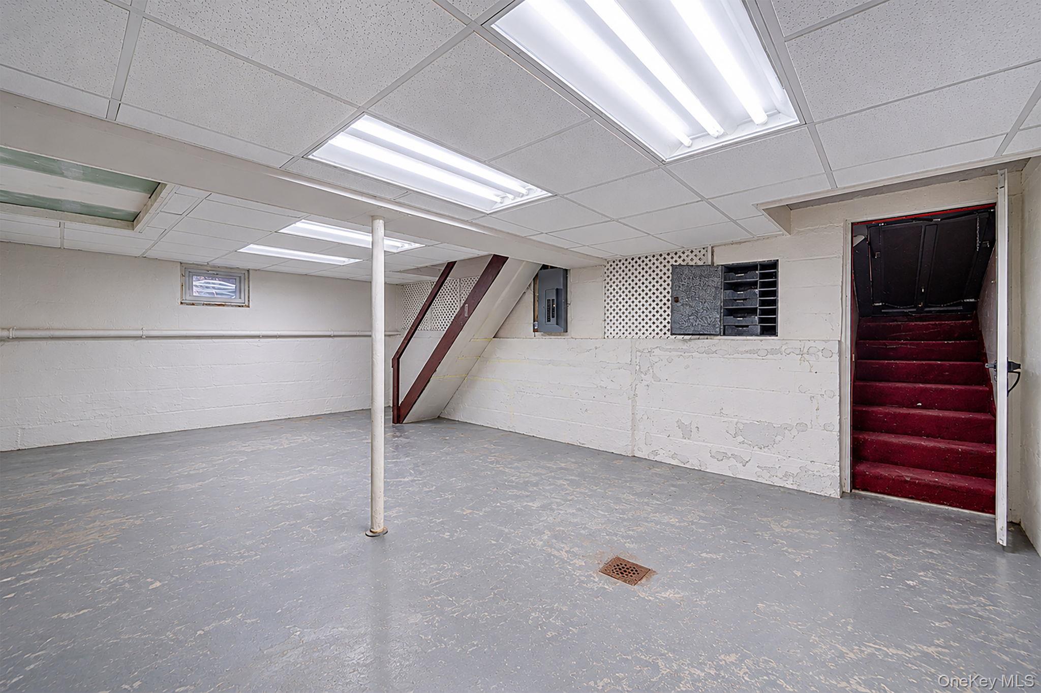 44 Elizabeth Avenue – For Sale photo 27