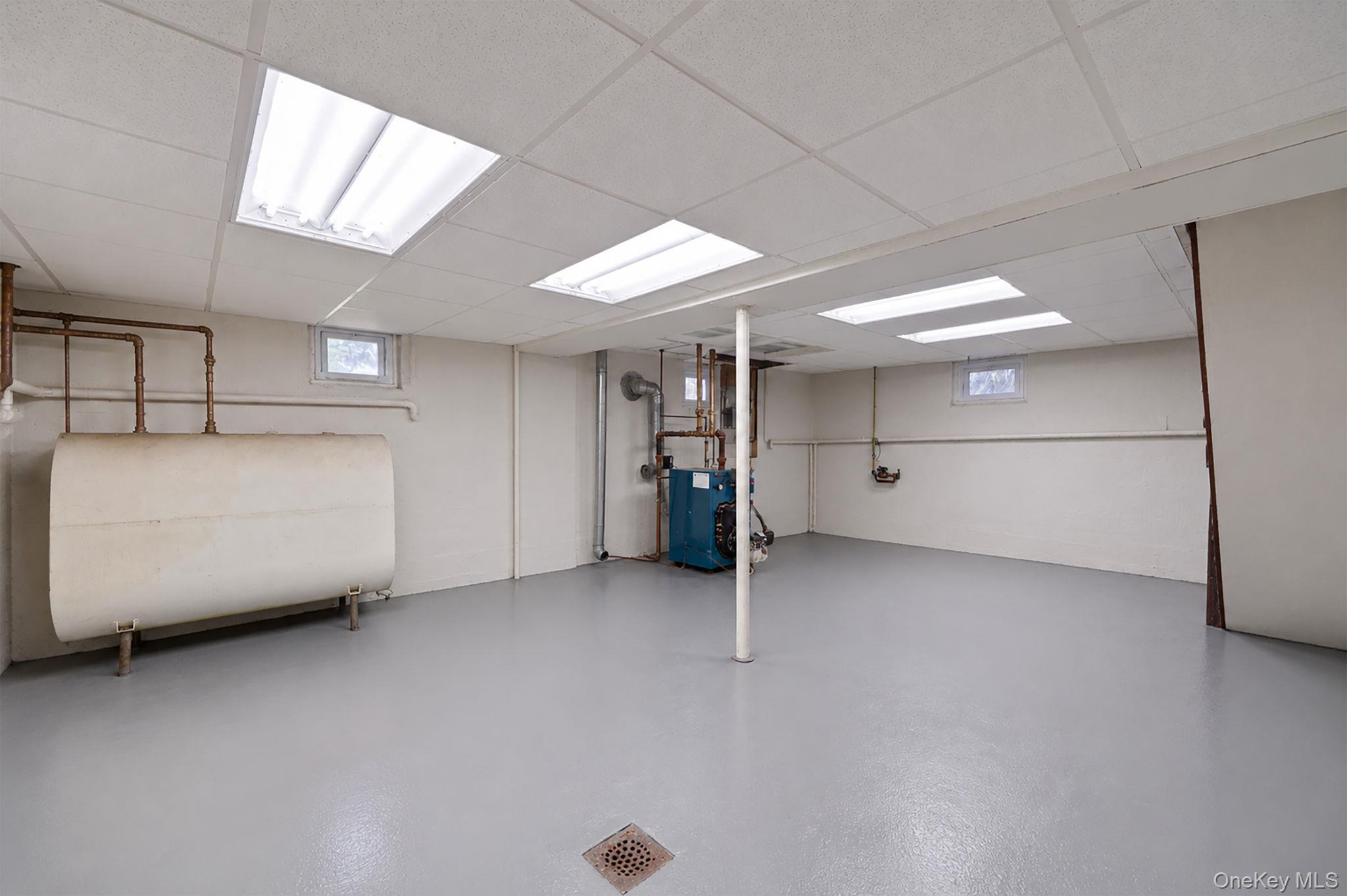 44 Elizabeth Avenue – For Sale photo 28