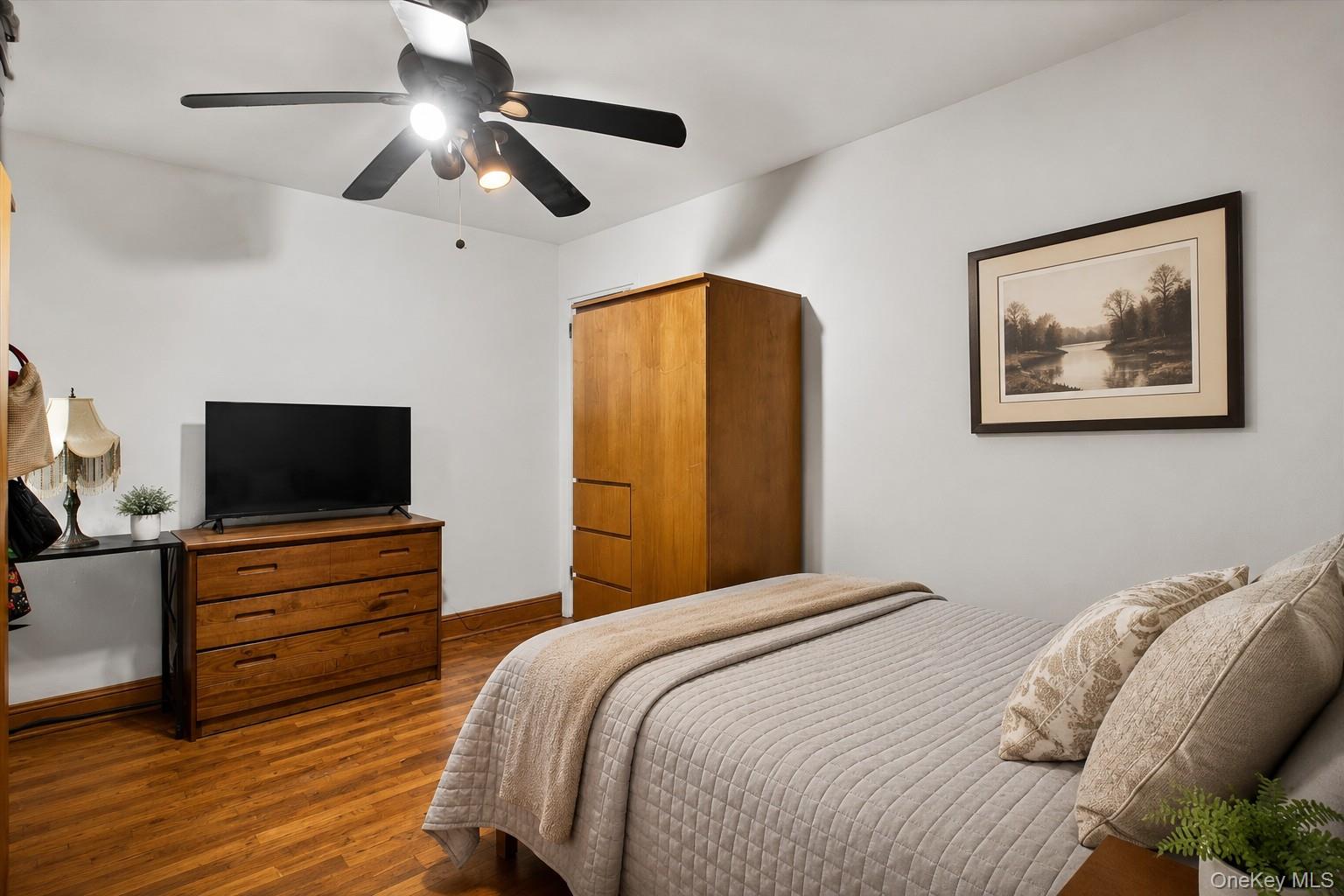15 Leewood Circle, Unit 2L photo 10