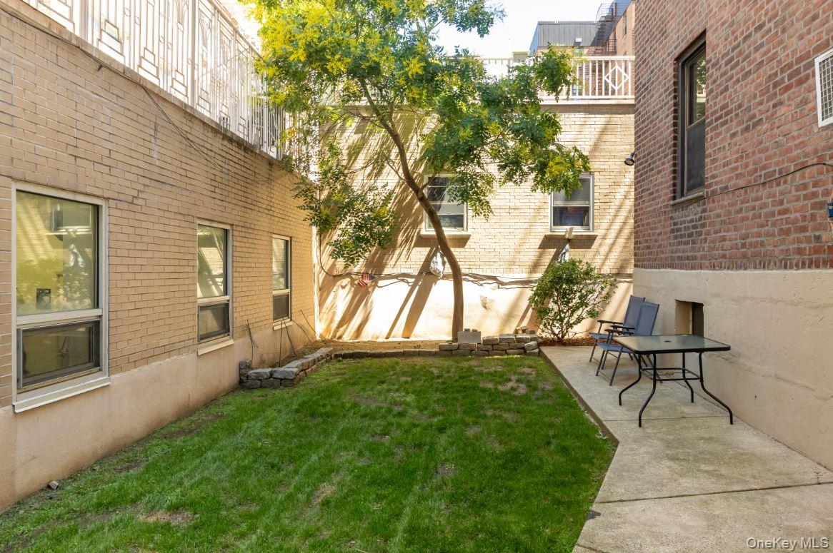 525 W 235th Street, Unit 6C photo 14