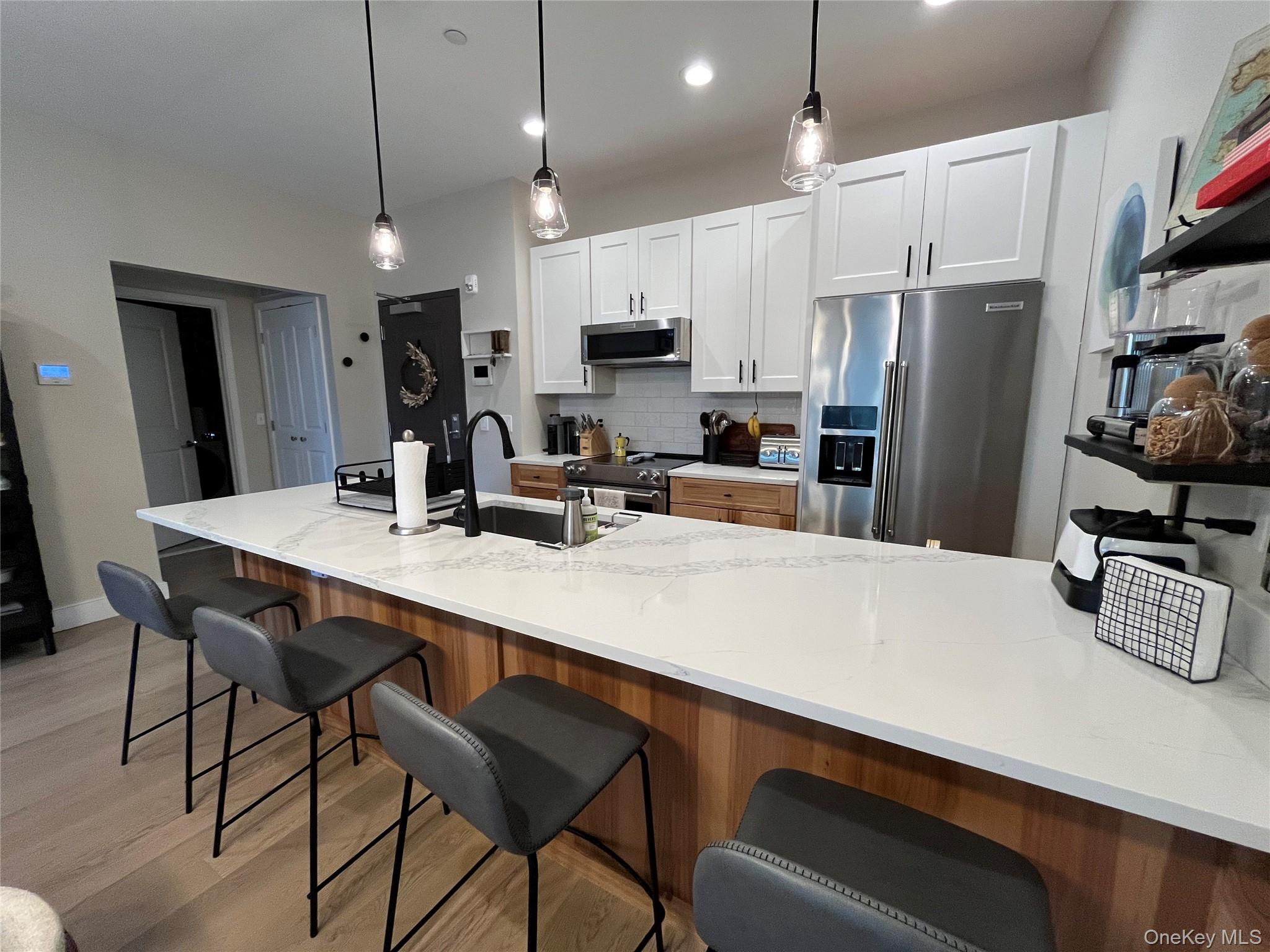 30 Beekman Street, Unit 213 photo 3
