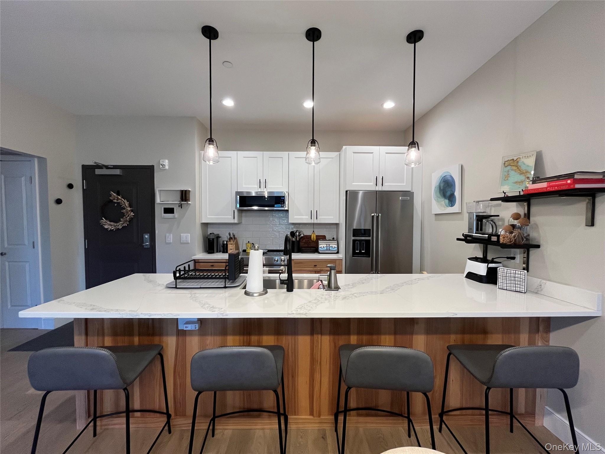30 Beekman Street, Unit 213 photo 2