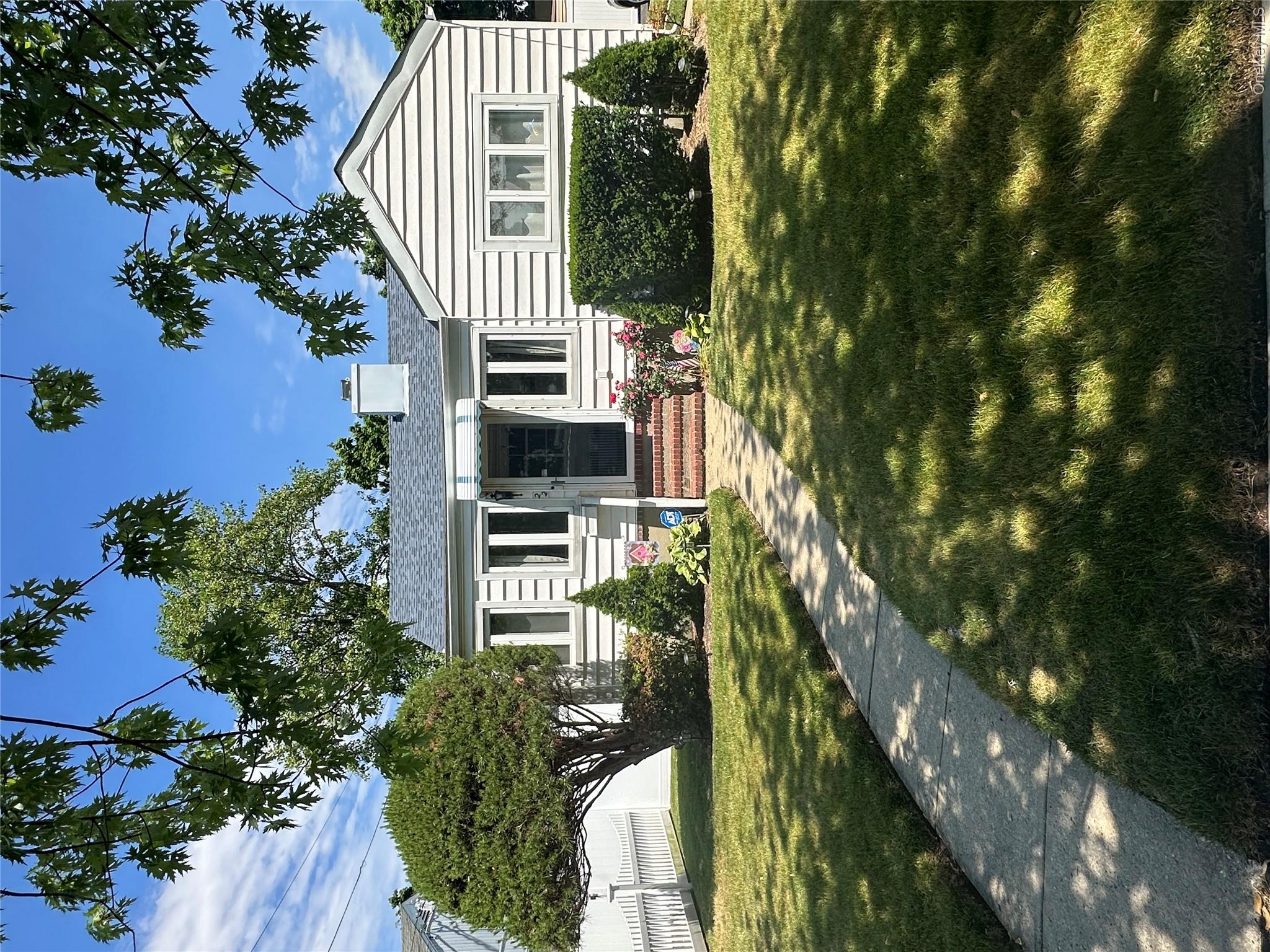 22 Alice Street – For Sale photo 2