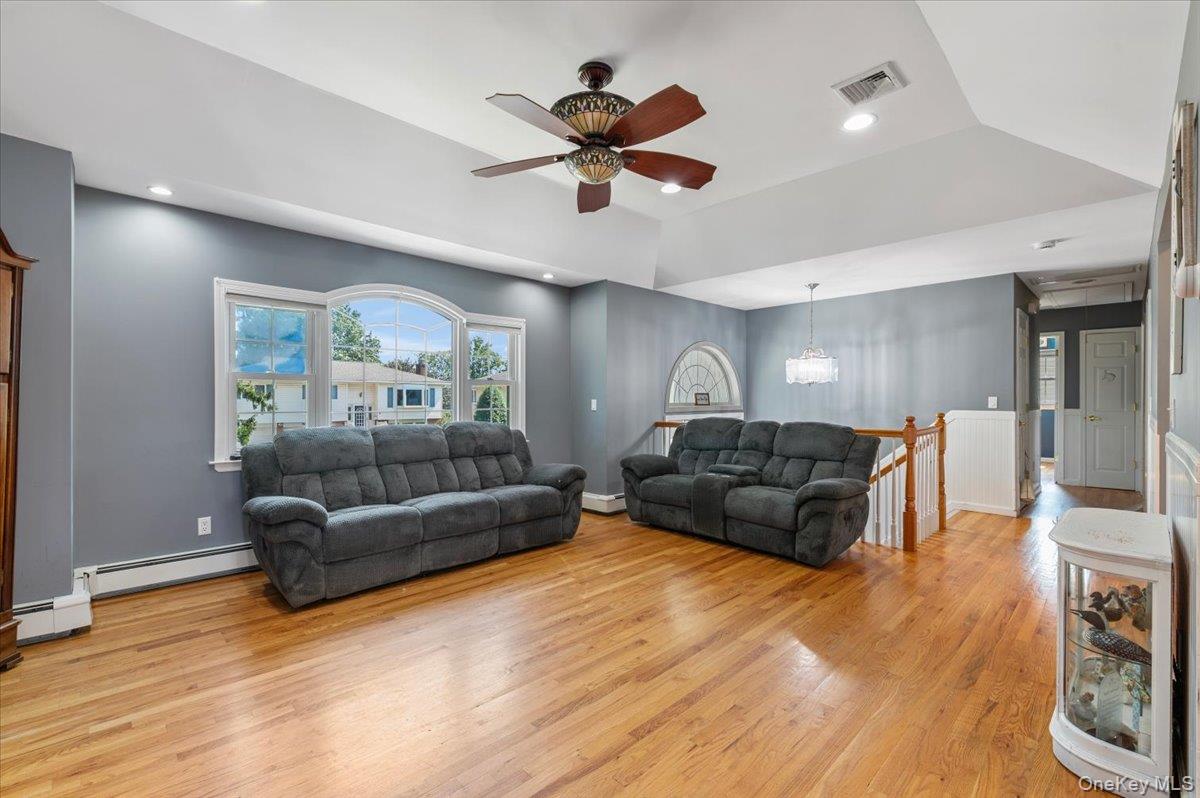 16 Taft Avenue – For Sale photo 5