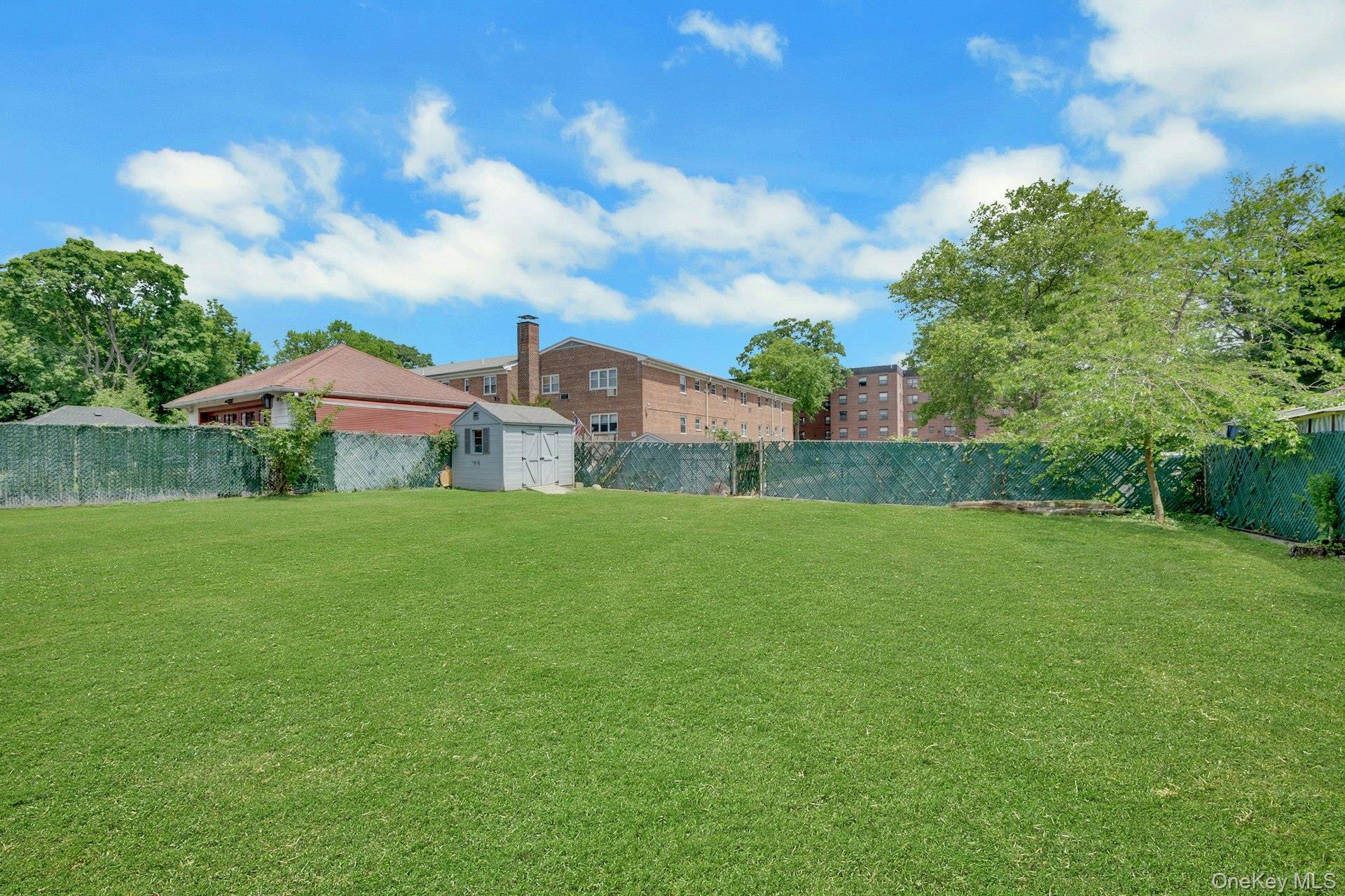 100 Neptune Avenue – For Sale photo 25
