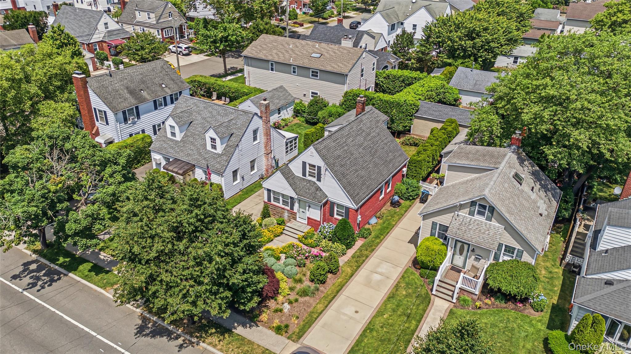 65 Stewart Avenue – For Sale photo 2