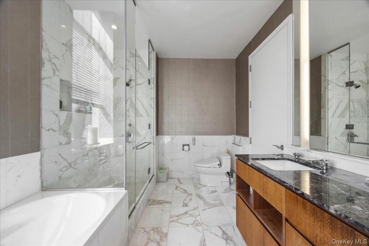 230 W 56th Street, Unit PHB photo 16