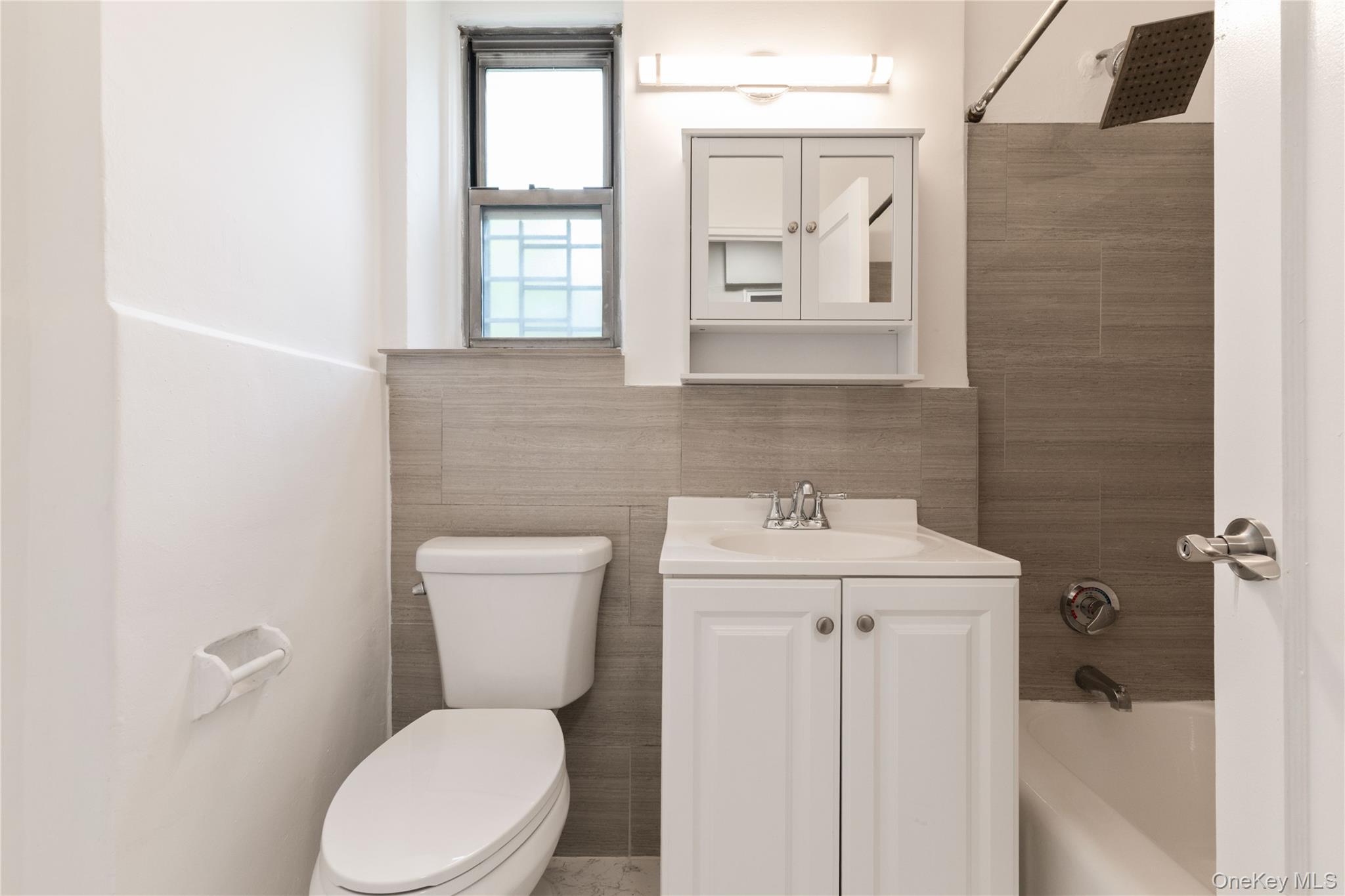 5610 Netherland Avenue, Unit 1A photo 19