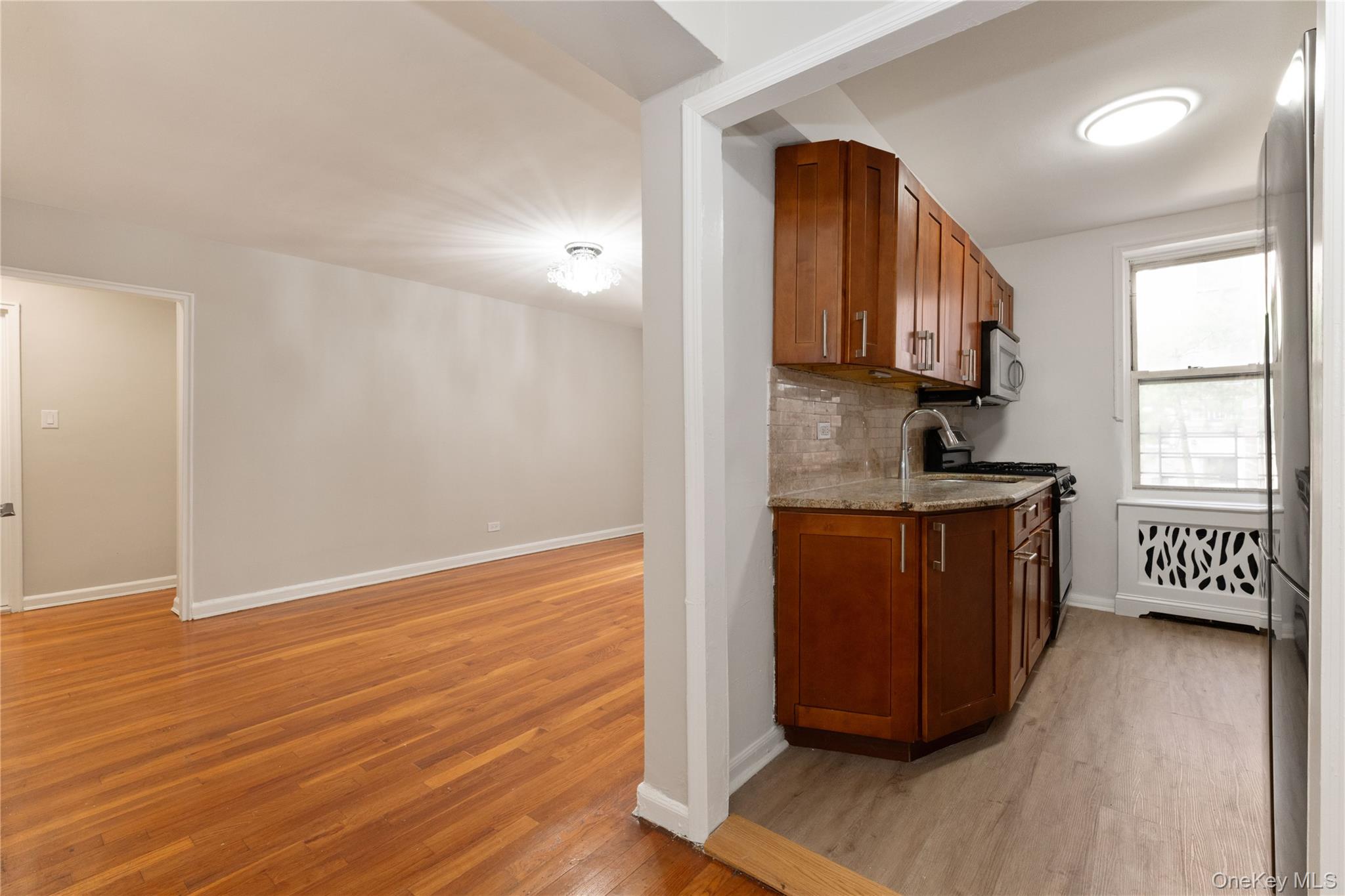 5610 Netherland Avenue, Unit 1A photo 7