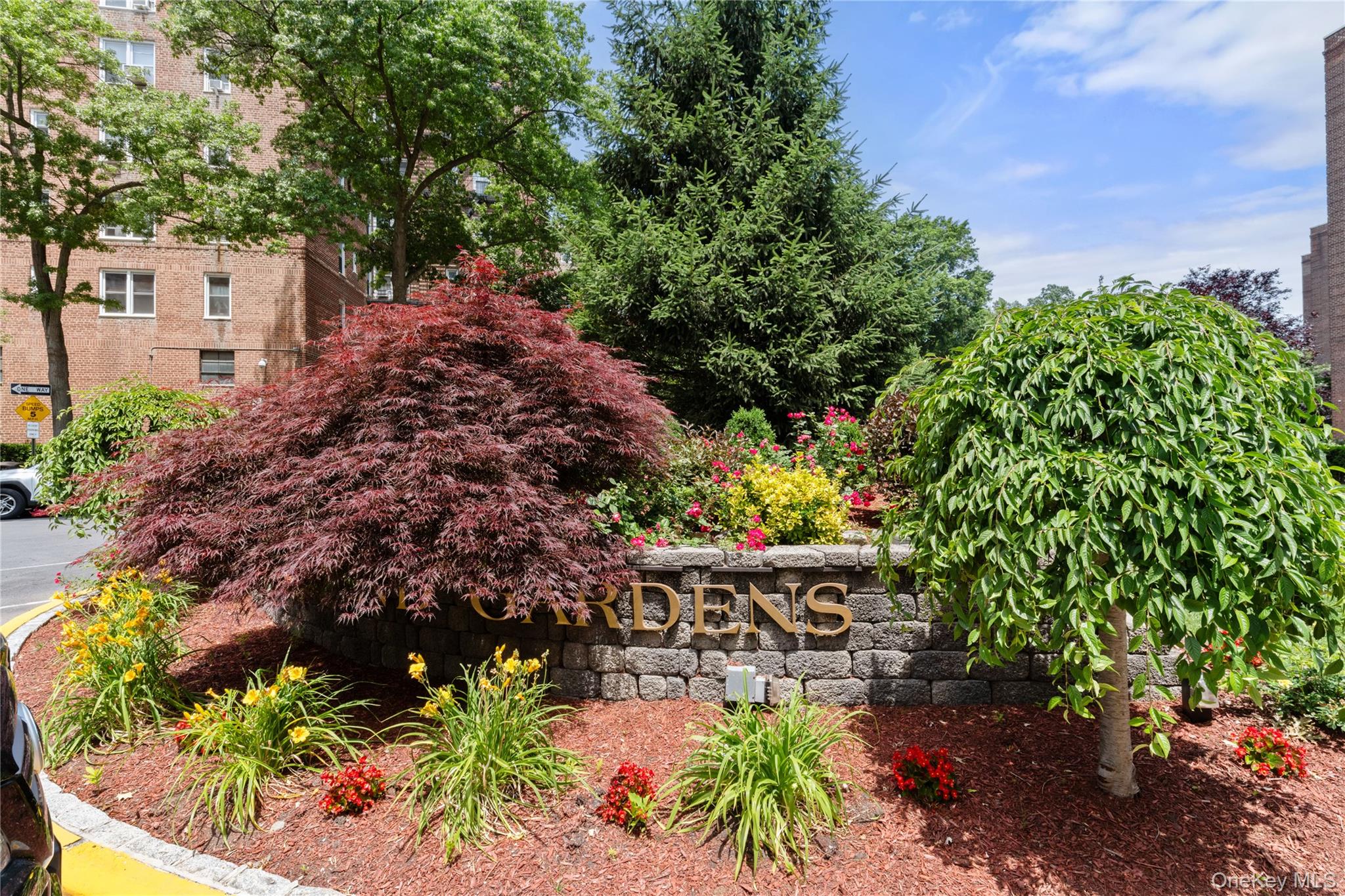 5610 Netherland Avenue, Unit 1A photo 24