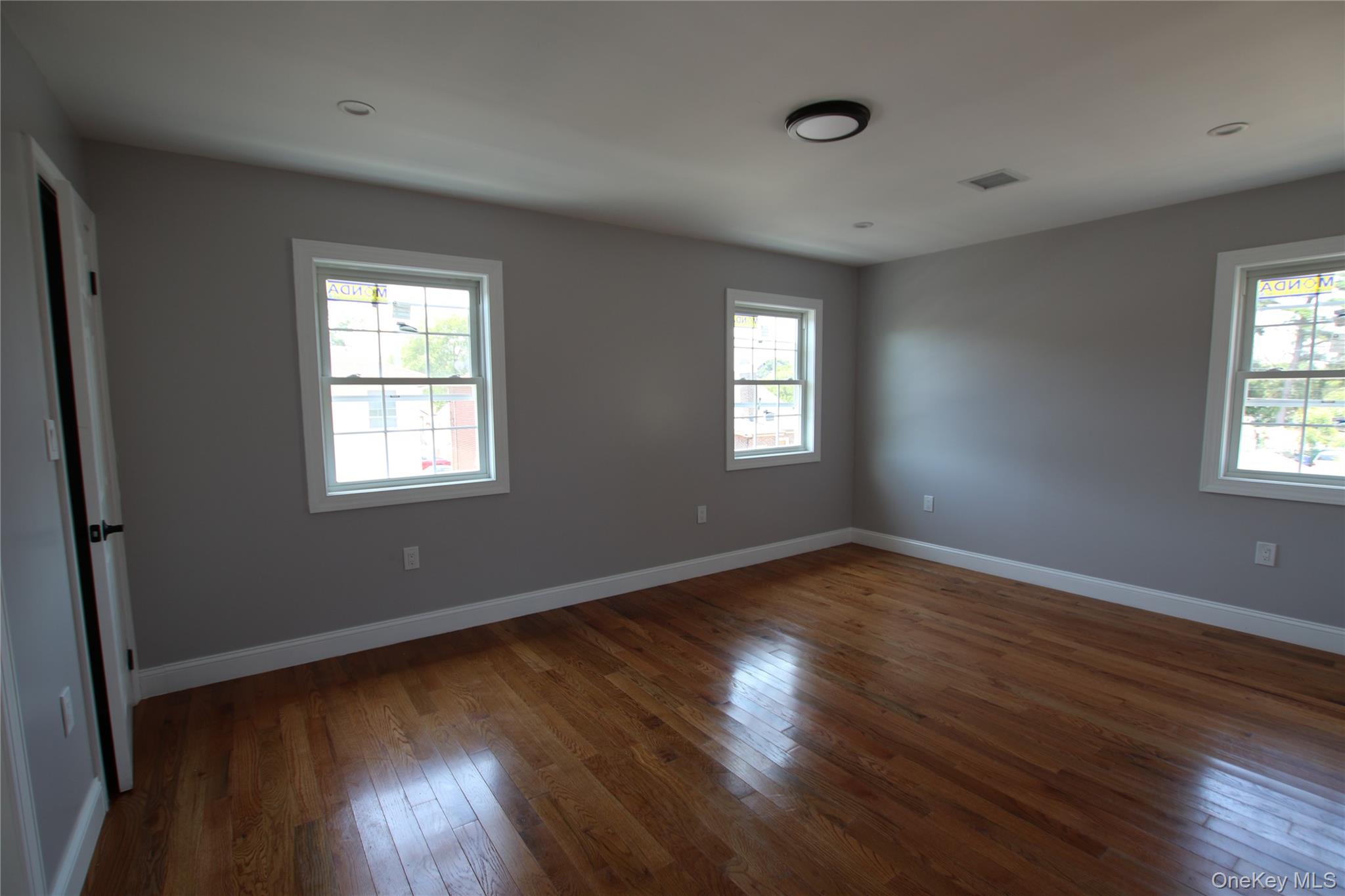 18112 145th Avenue – For Sale photo 33
