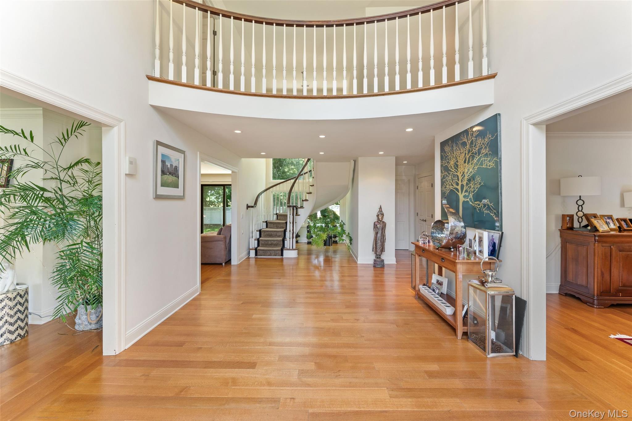 6 Magnetti Circle – For Rent photo 2