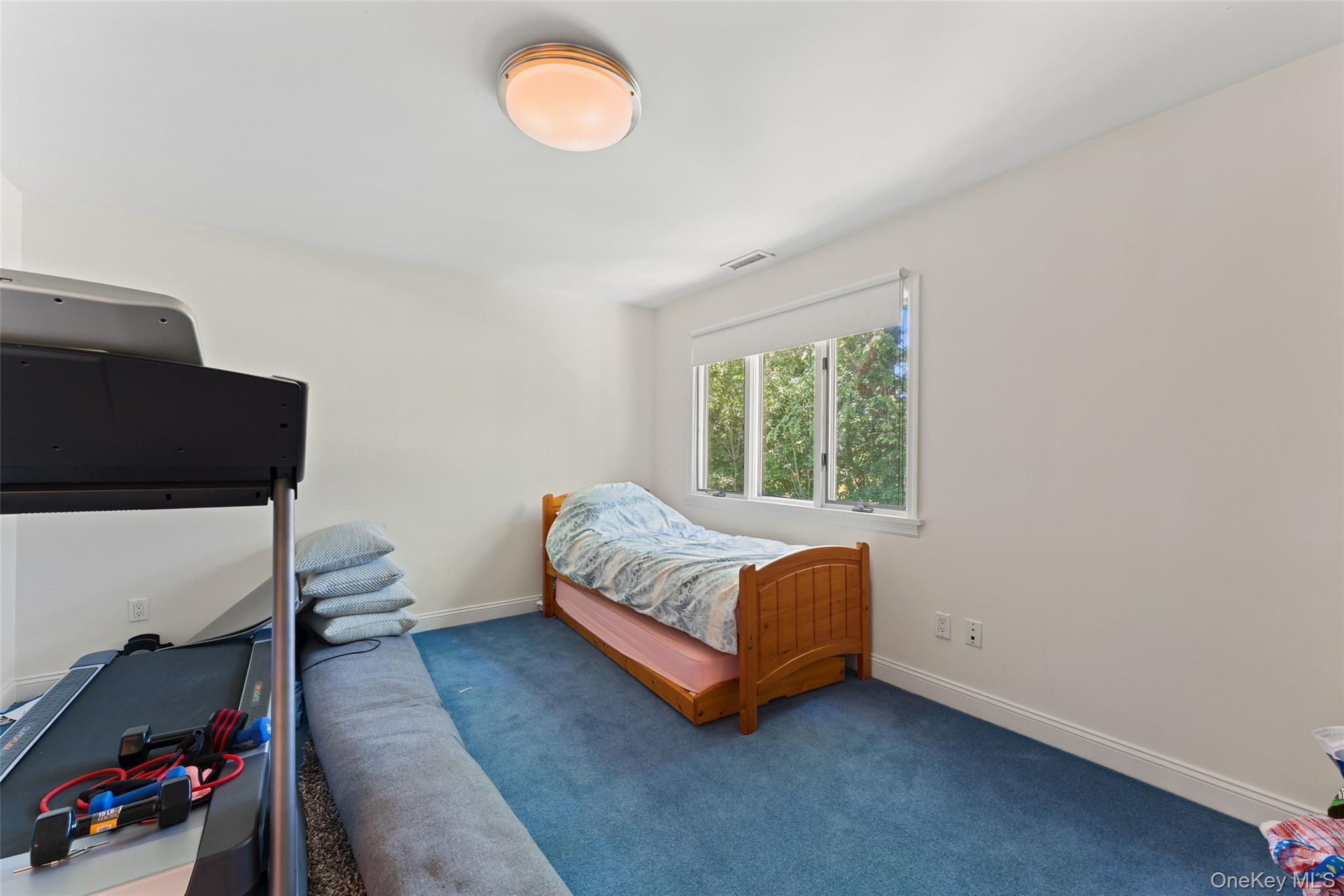 6 Magnetti Circle – For Rent photo 14