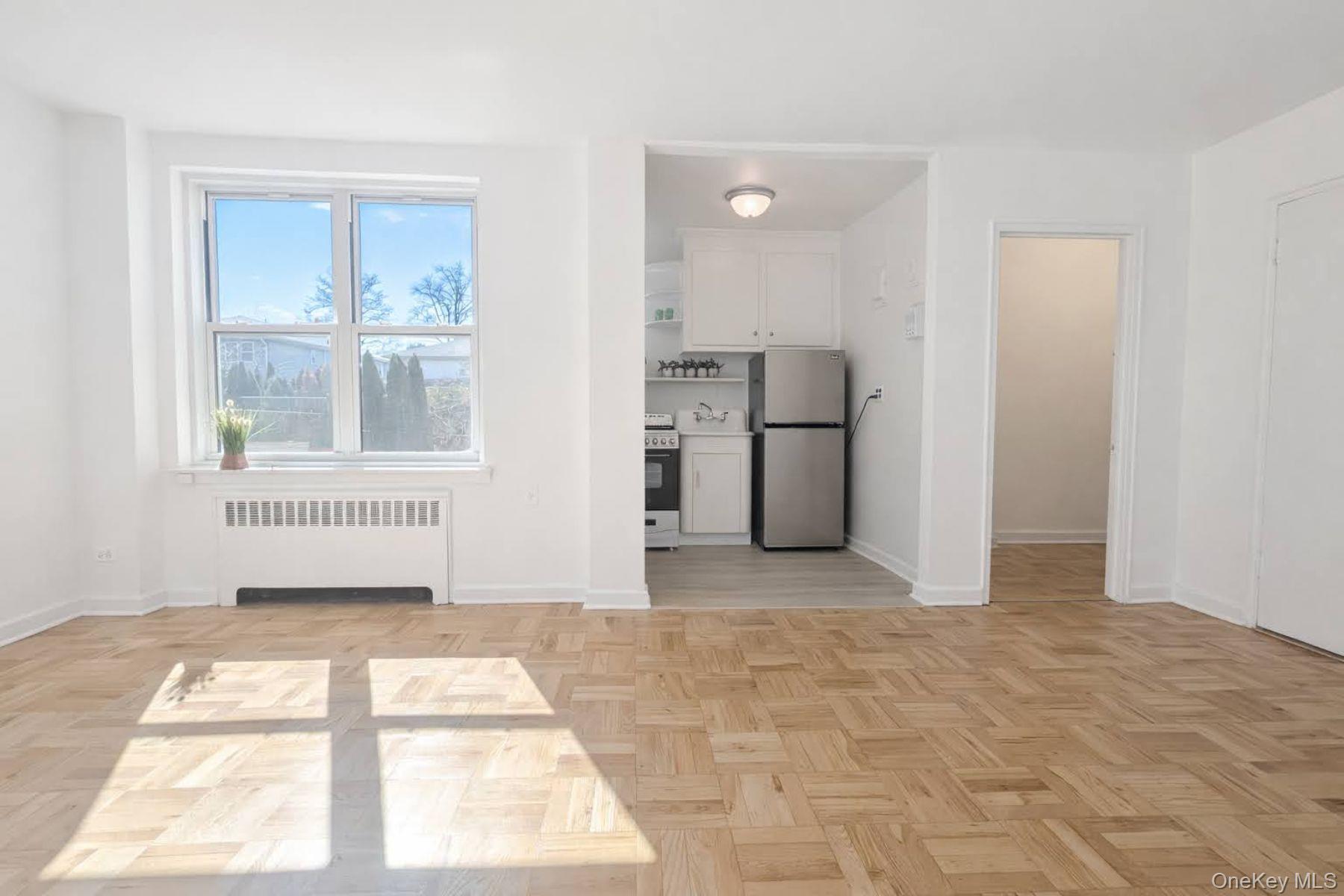 30-11 Parsons  Blvd, Unit 2T photo 12