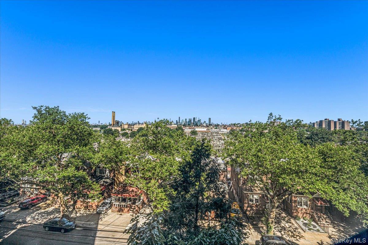 5224 65th Place, Unit 3L photo 11