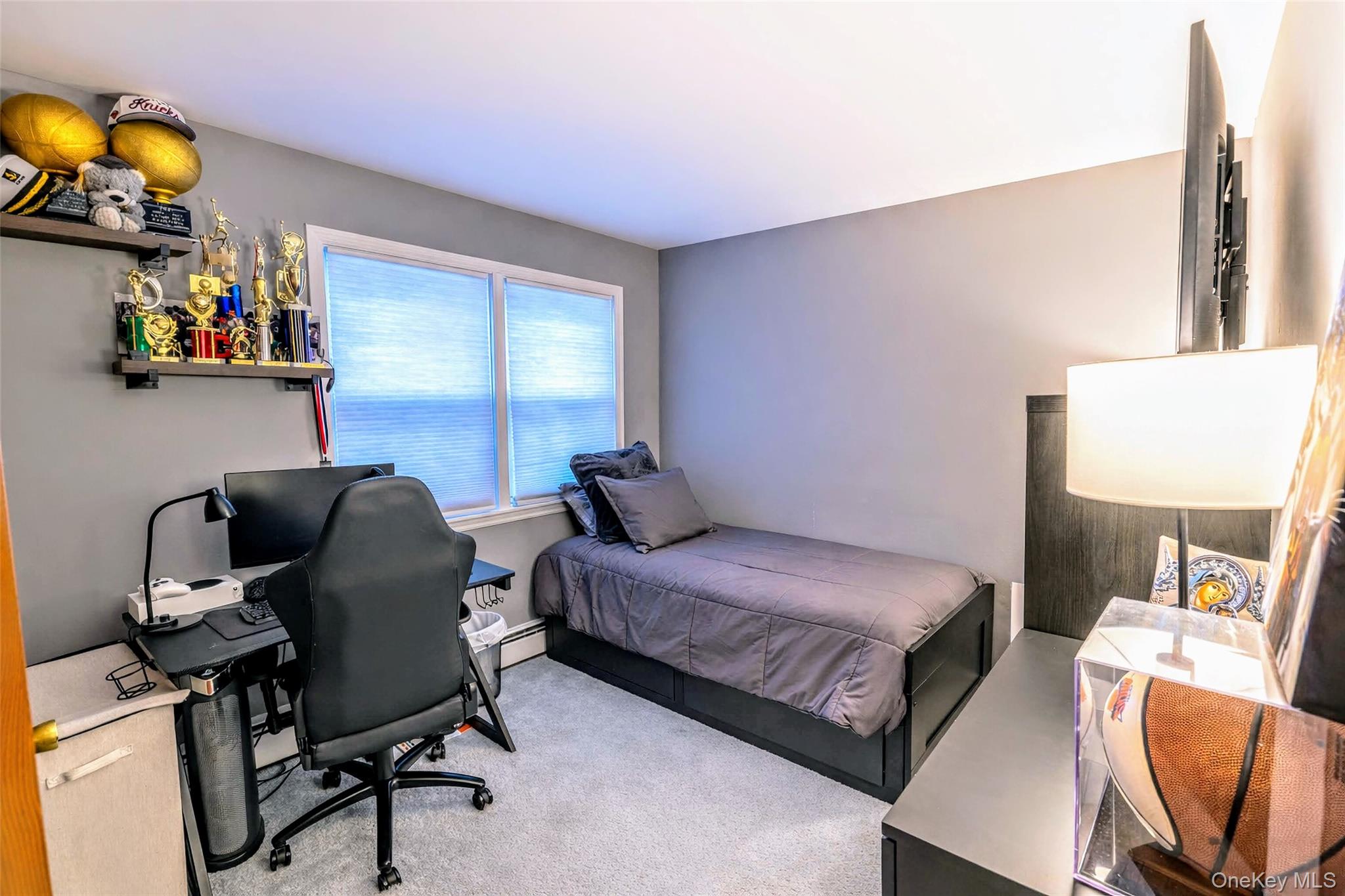 42-19 195 Street – For Sale photo 7