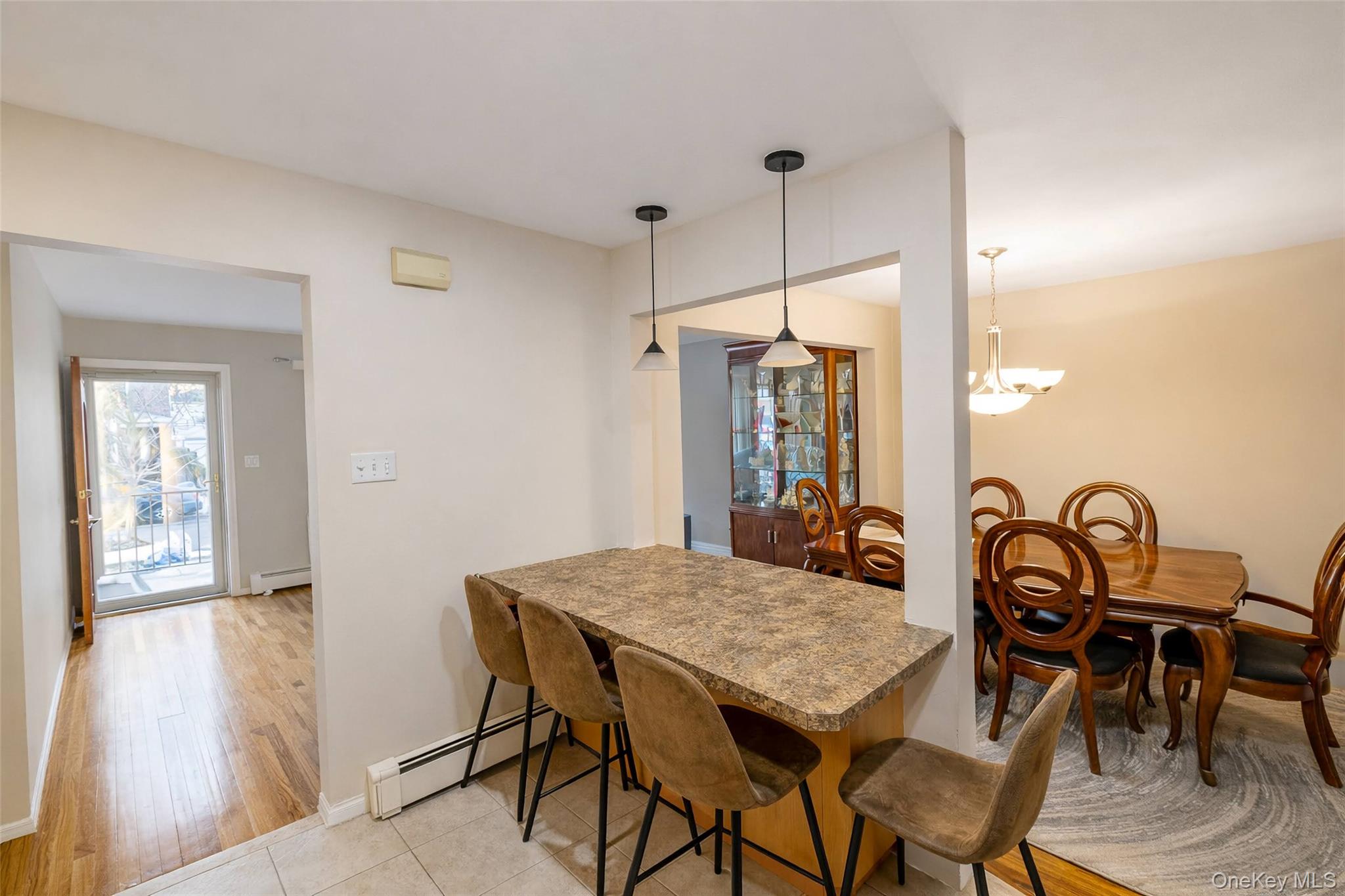 42-19 195 Street – For Sale photo 13