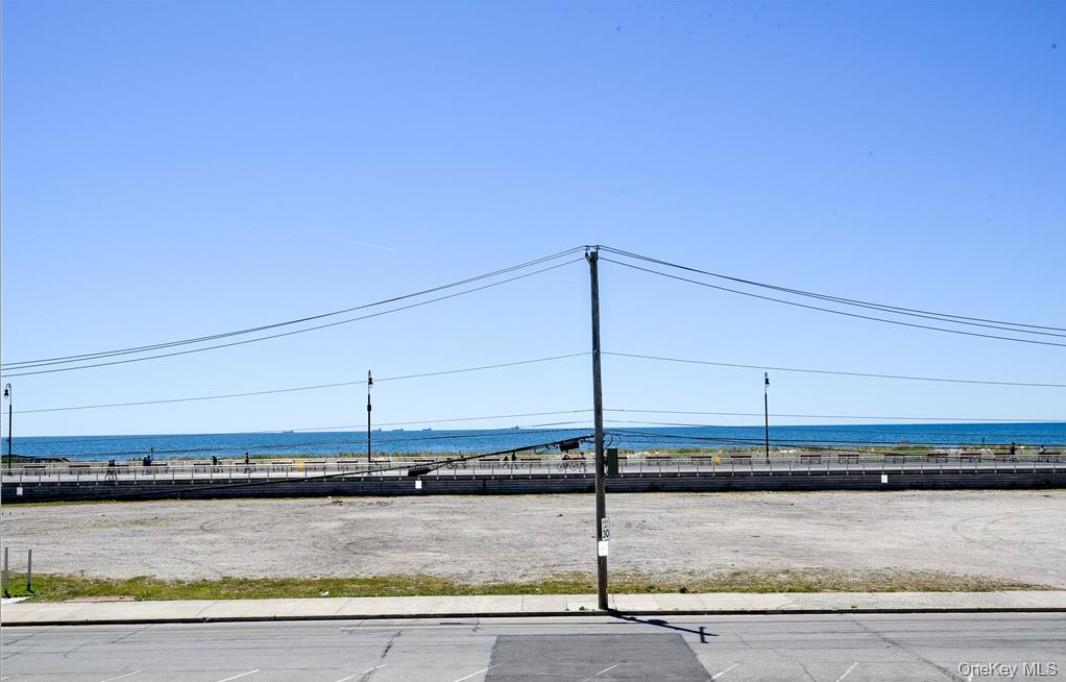 315 W Broadway, Unit 2H photo 3