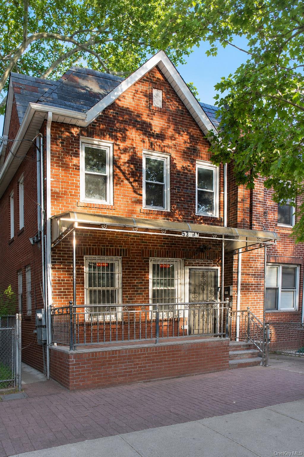 5301 62nd Street – For Sale