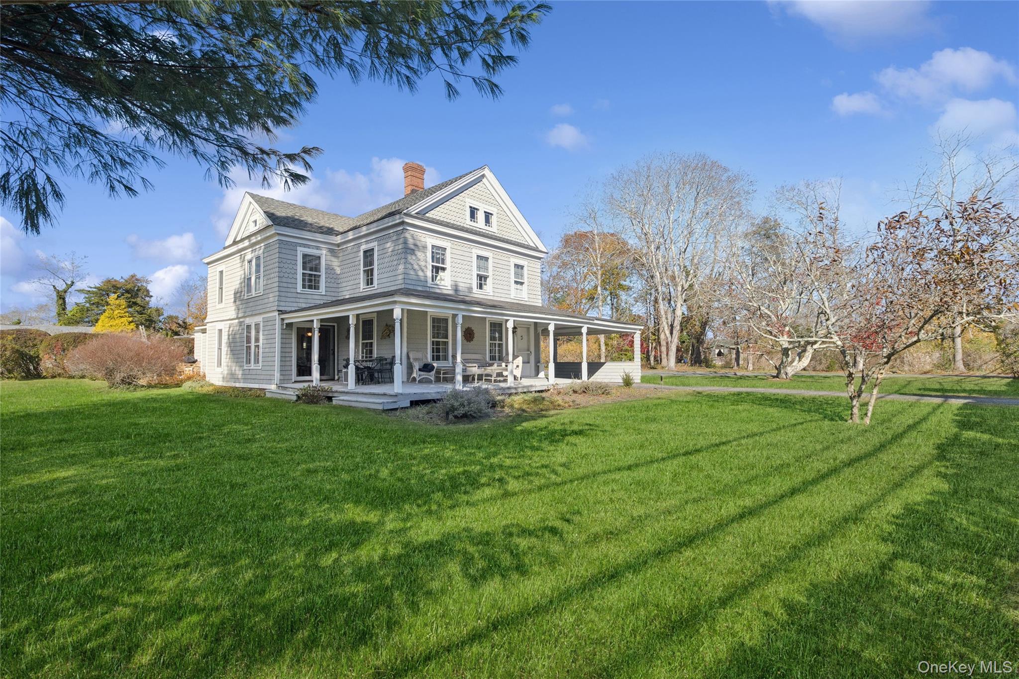 718 Montauk Highway – For Sale