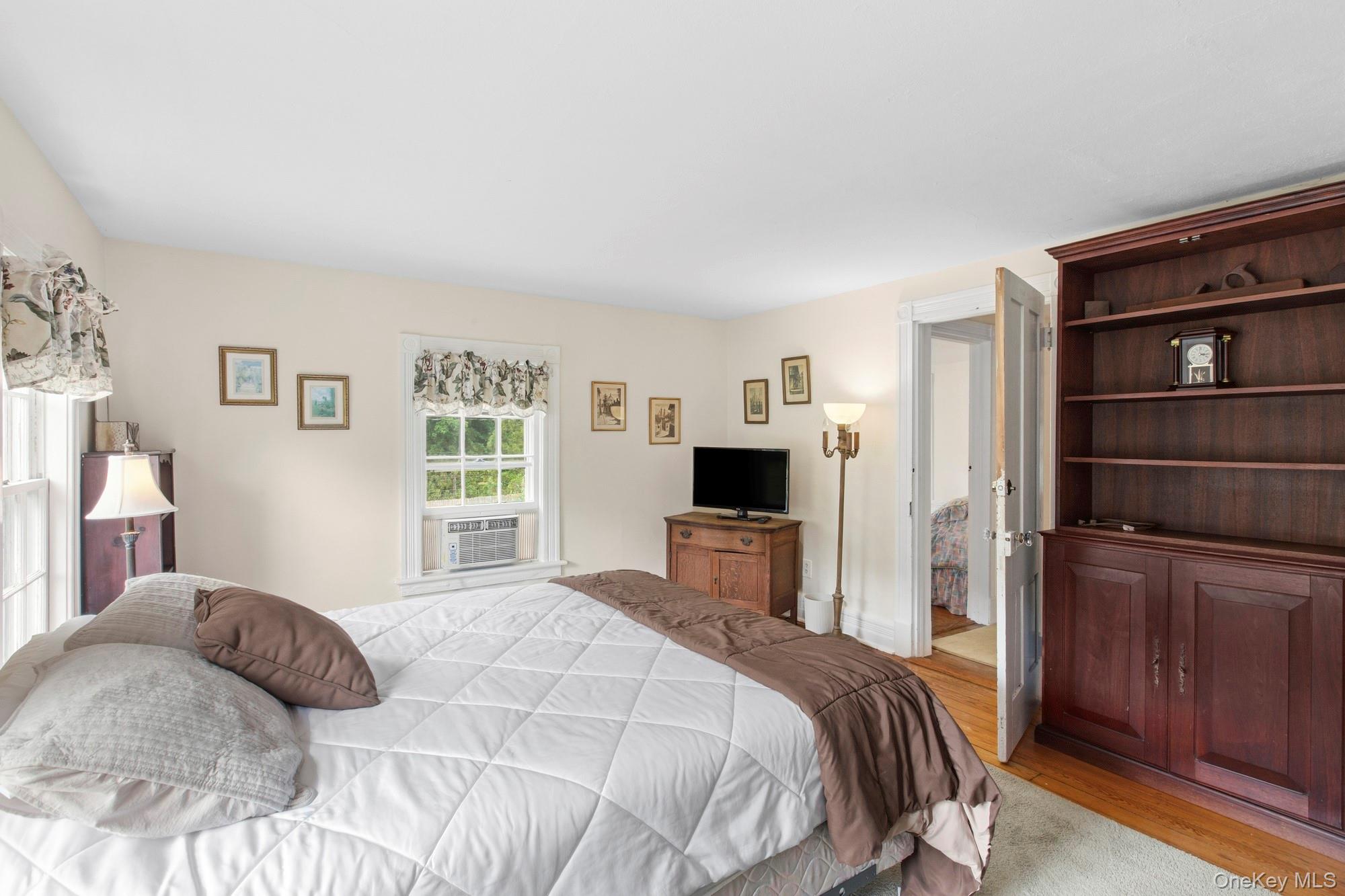 718 Montauk Highway – For Sale photo 13