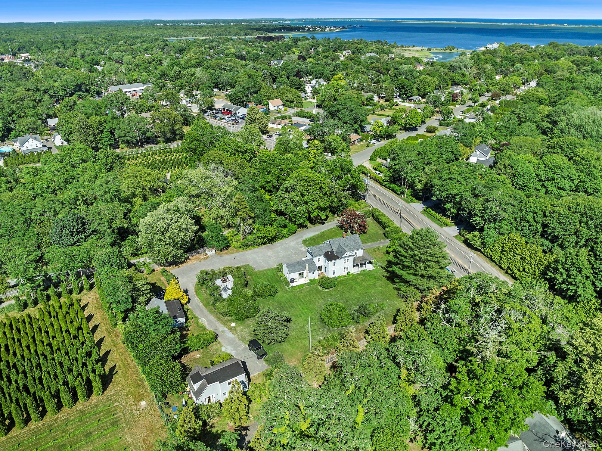 718 Montauk Highway – For Sale photo 6