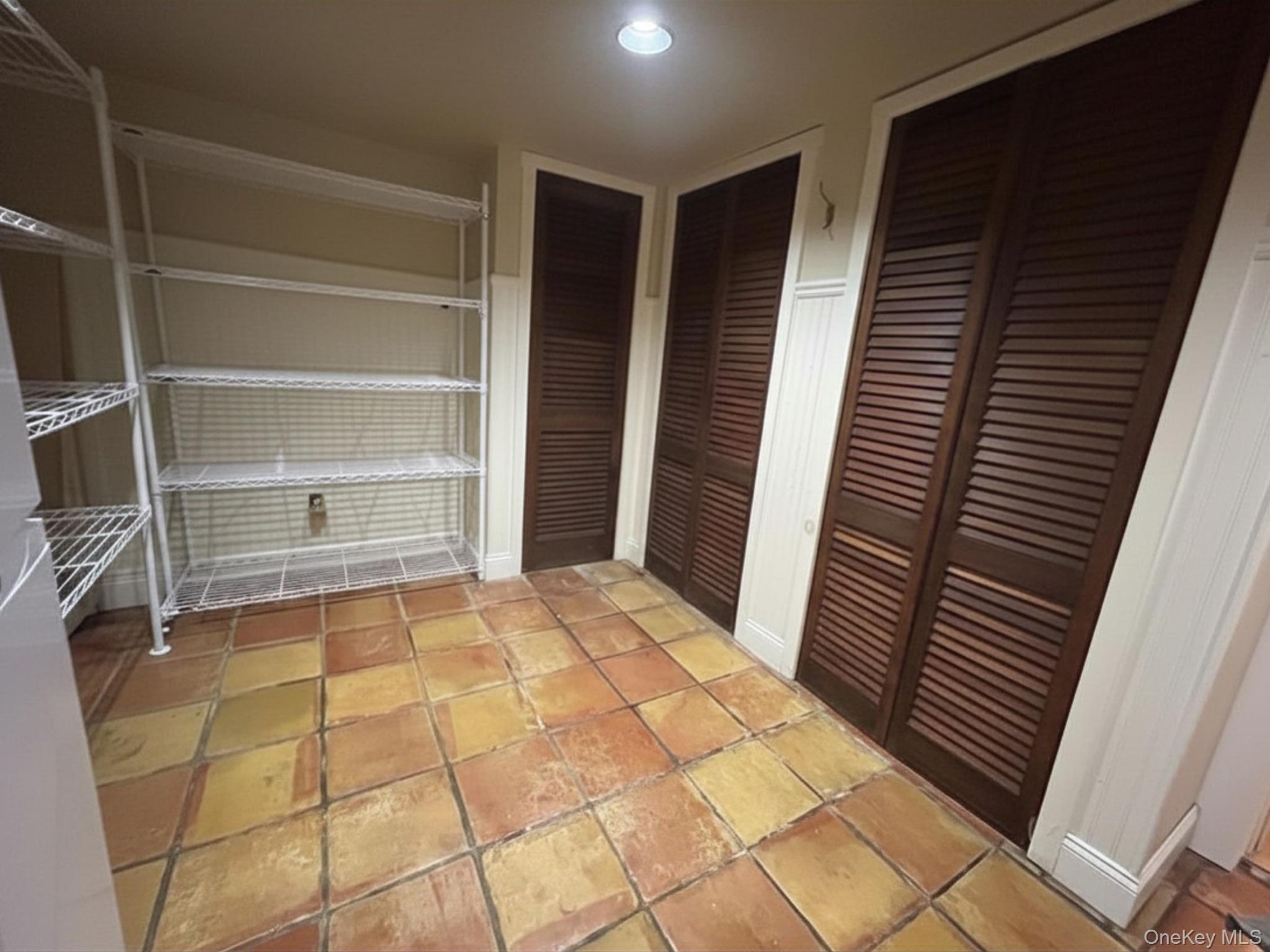 207 Prospect Avenue – For Rent photo 11