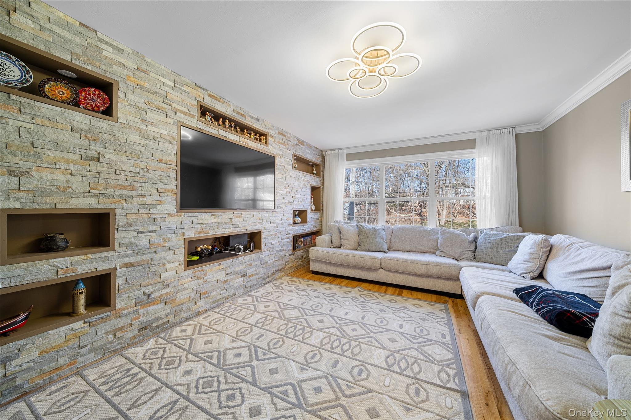 62 Sunburst Drive – For Sale photo 14