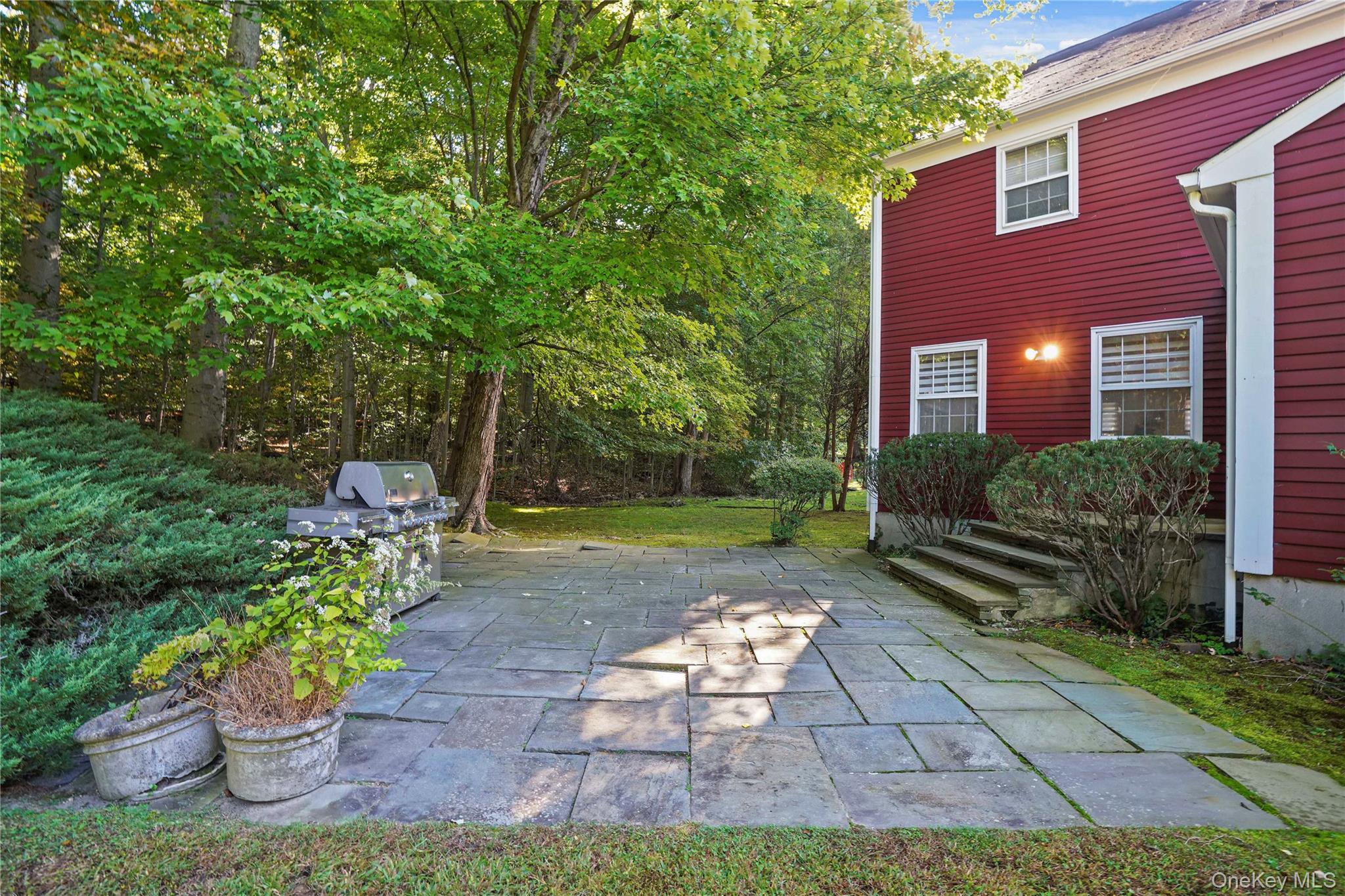 20 Old Farm Lane – For Sale photo 9
