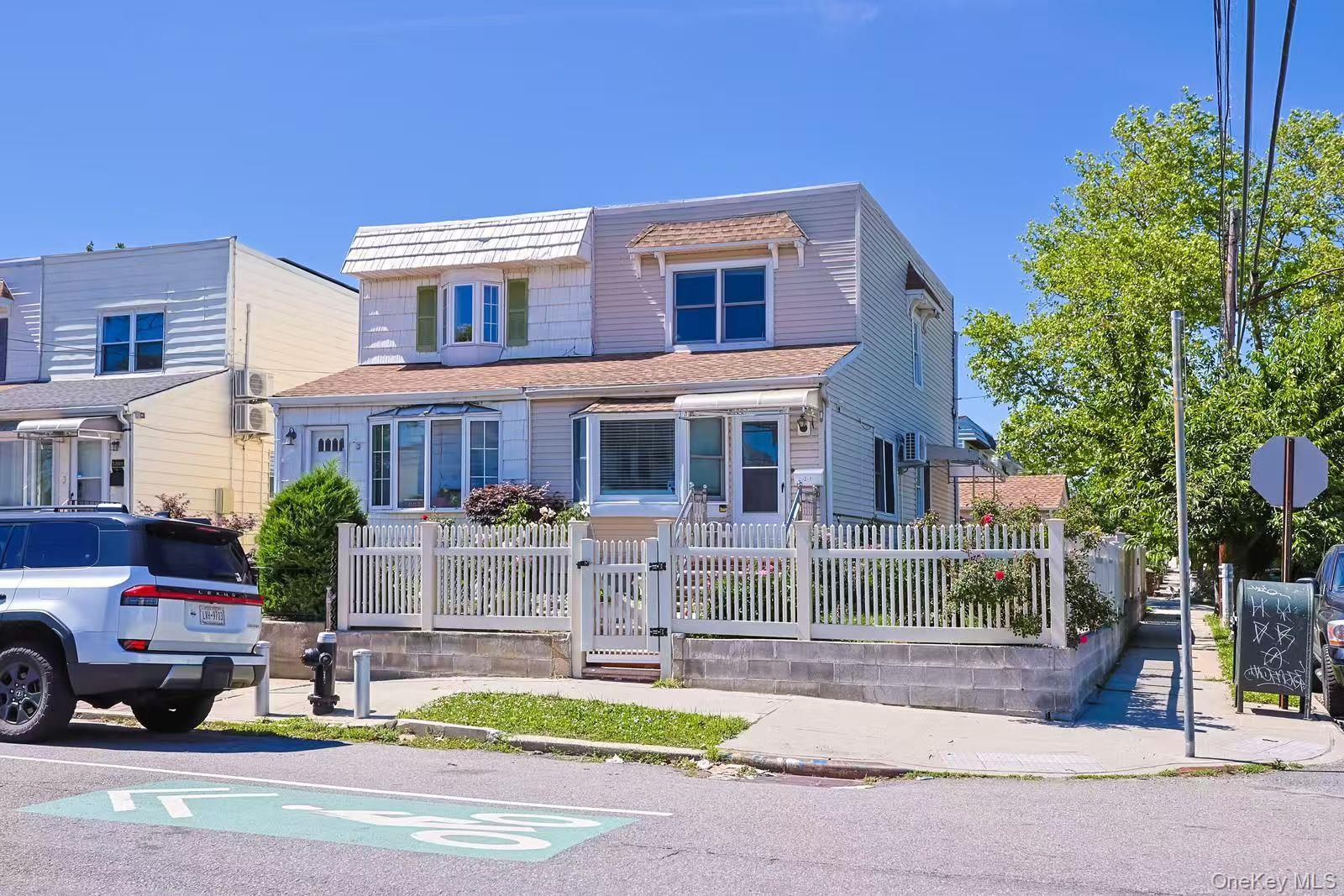 20219 33rd Avenue – For Sale