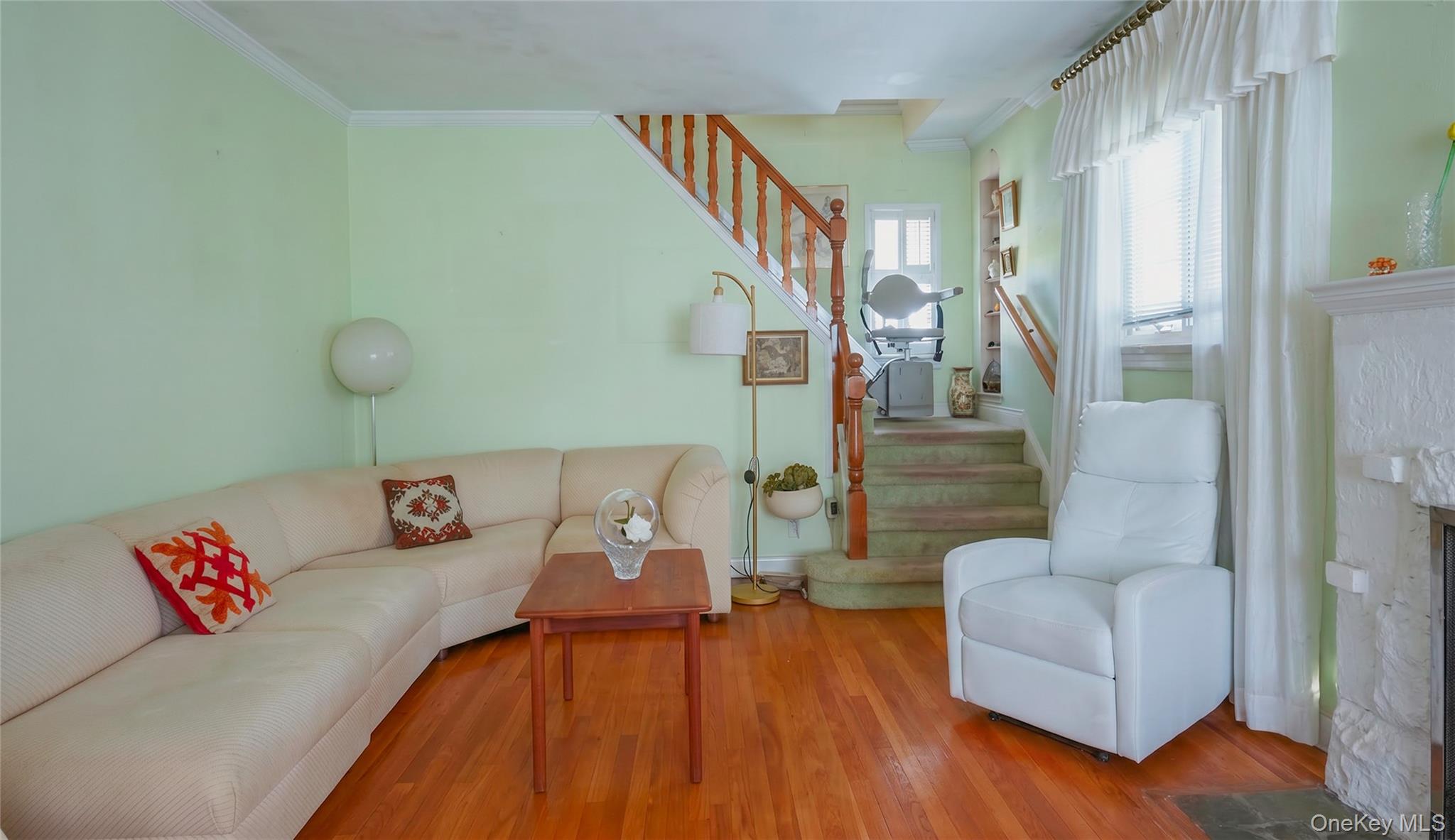 141-27 Coolidge Avenue – For Sale photo 2
