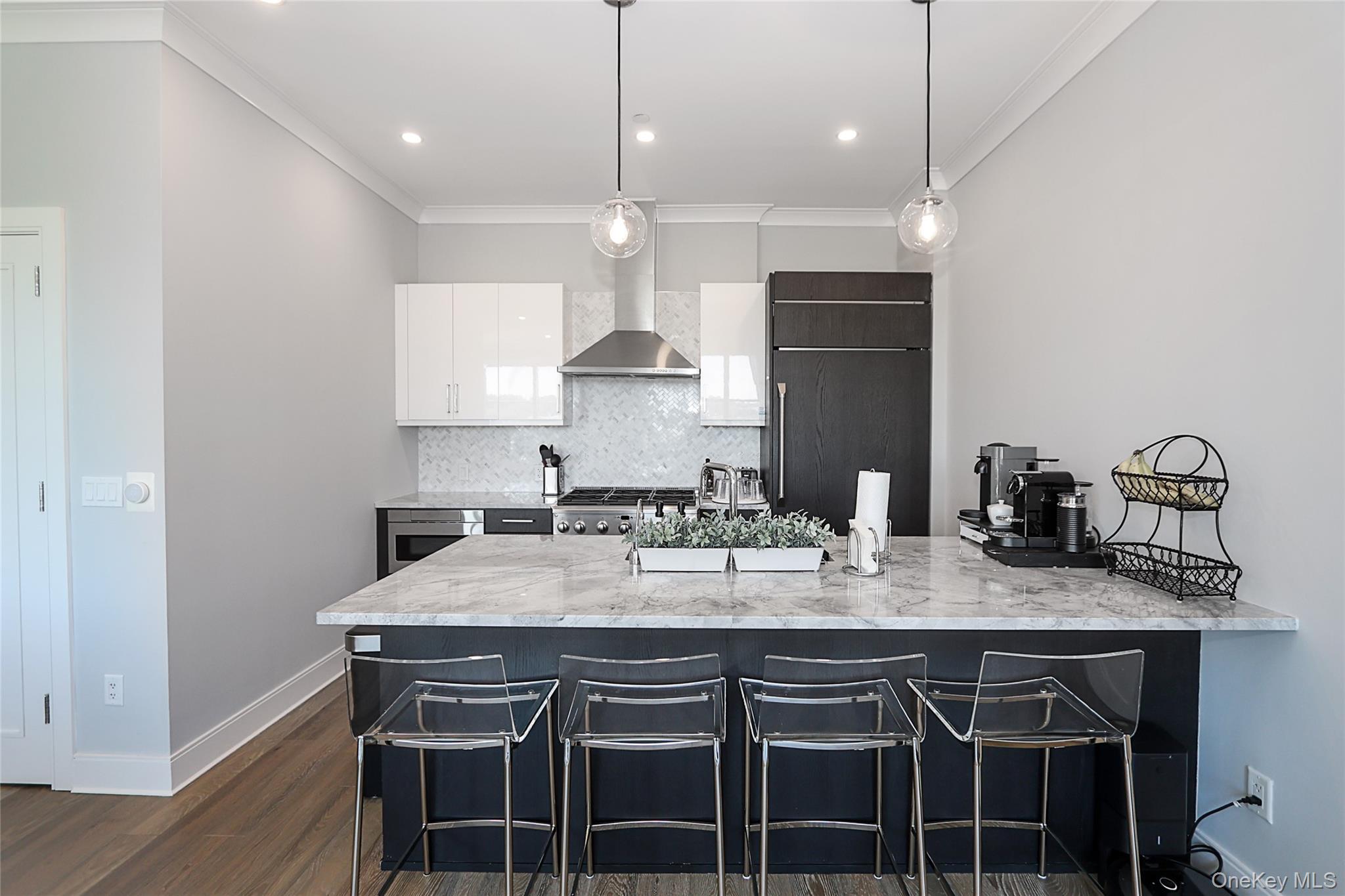 100 Garvies Point Road, Unit 1131 photo 11