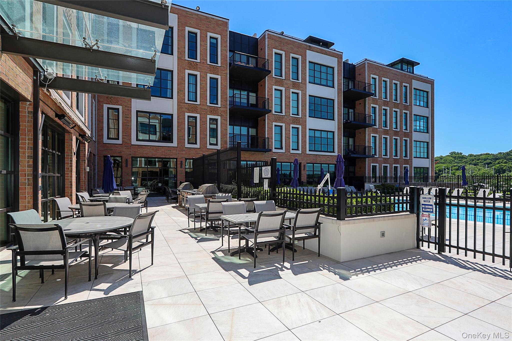 100 Garvies Point Road, Unit 1131 photo 41