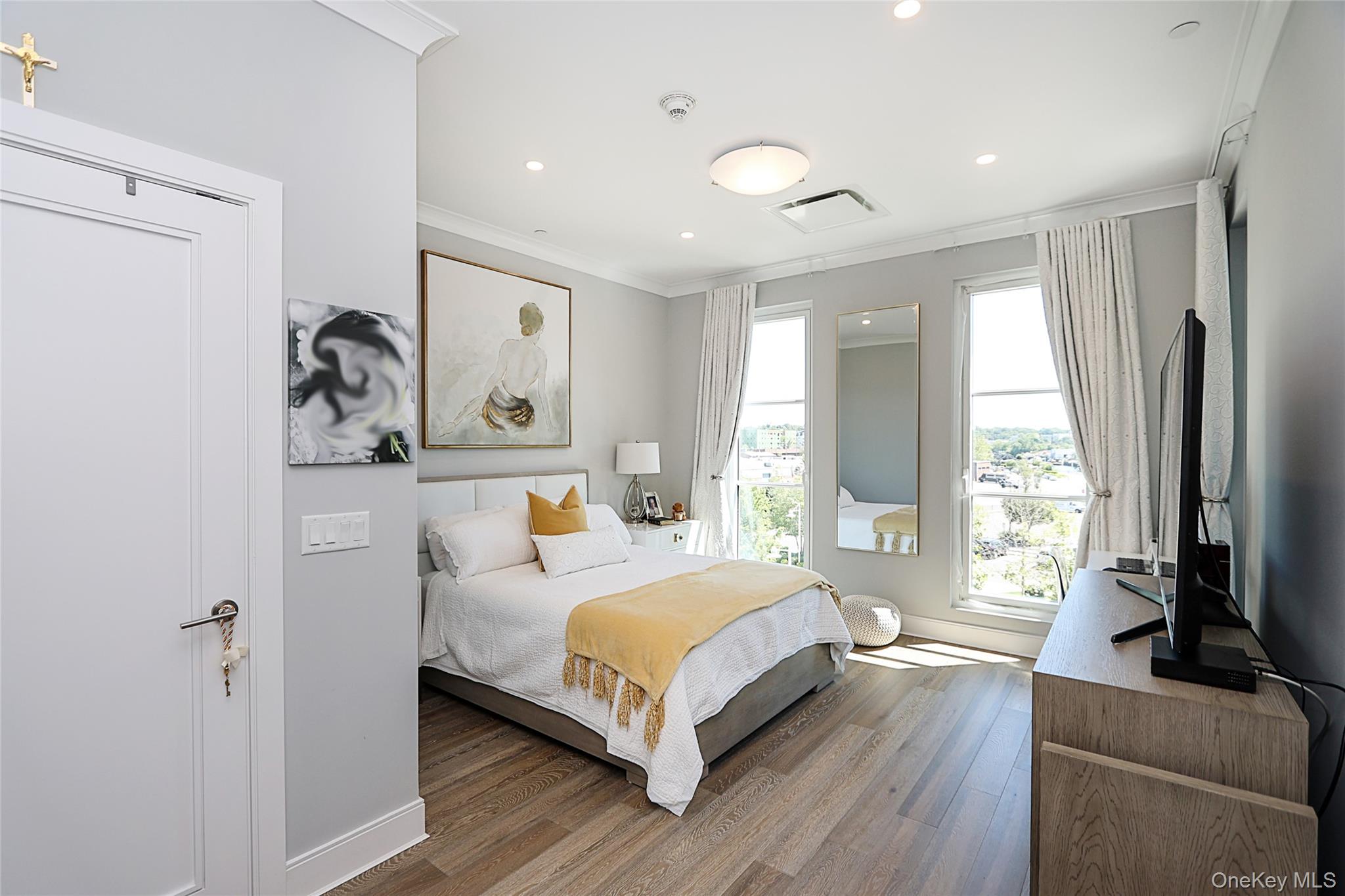 100 Garvies Point Road, Unit 1131 photo 17