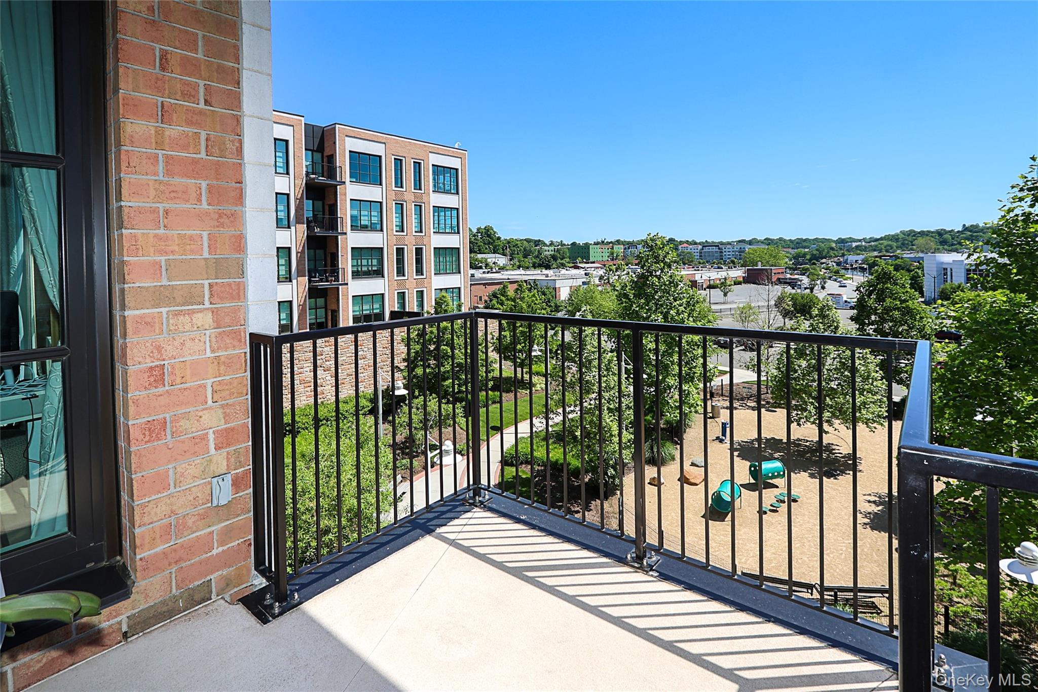 100 Garvies Point Road, Unit 1131 photo 29
