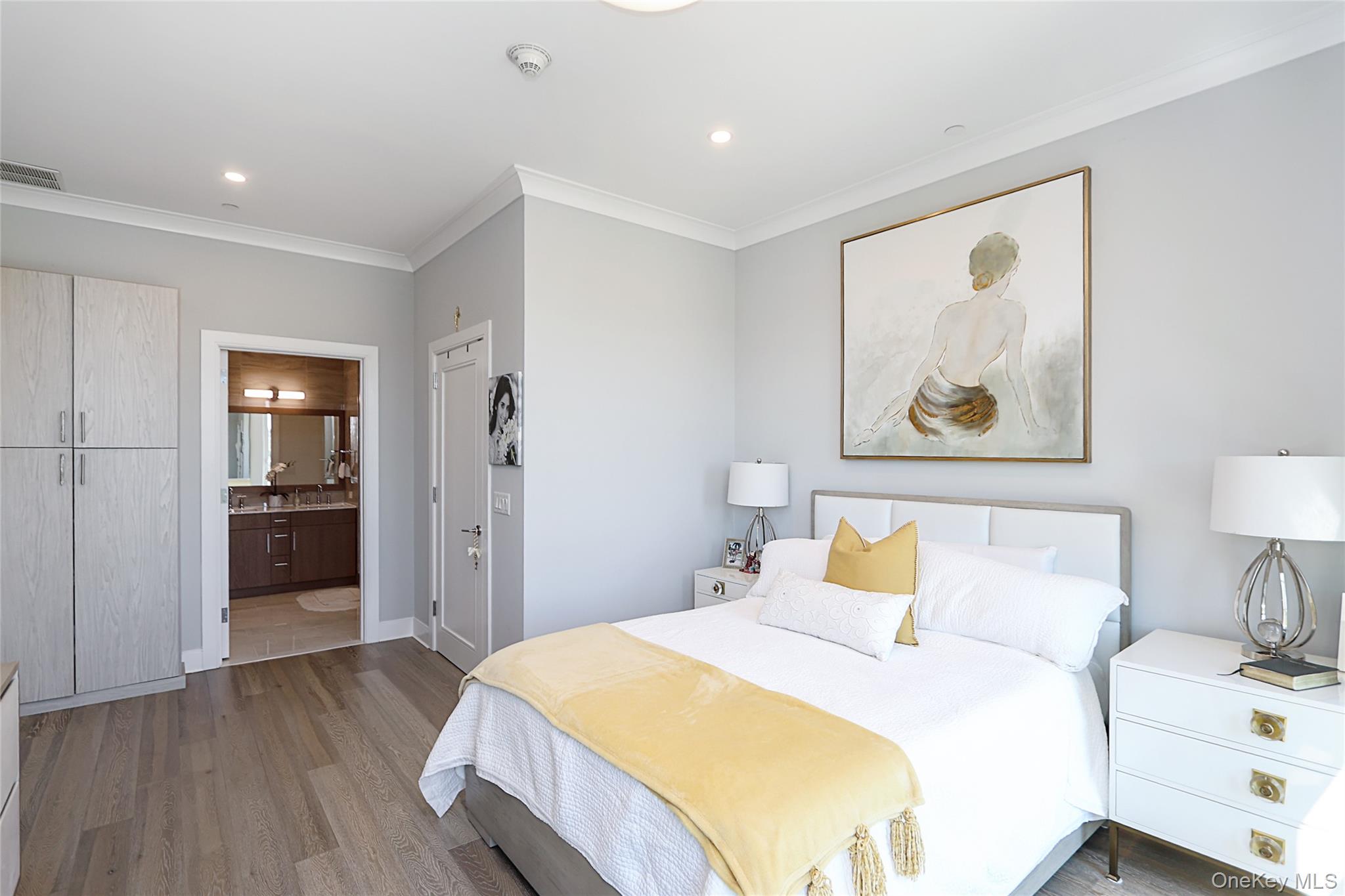 100 Garvies Point Road, Unit 1131 photo 19