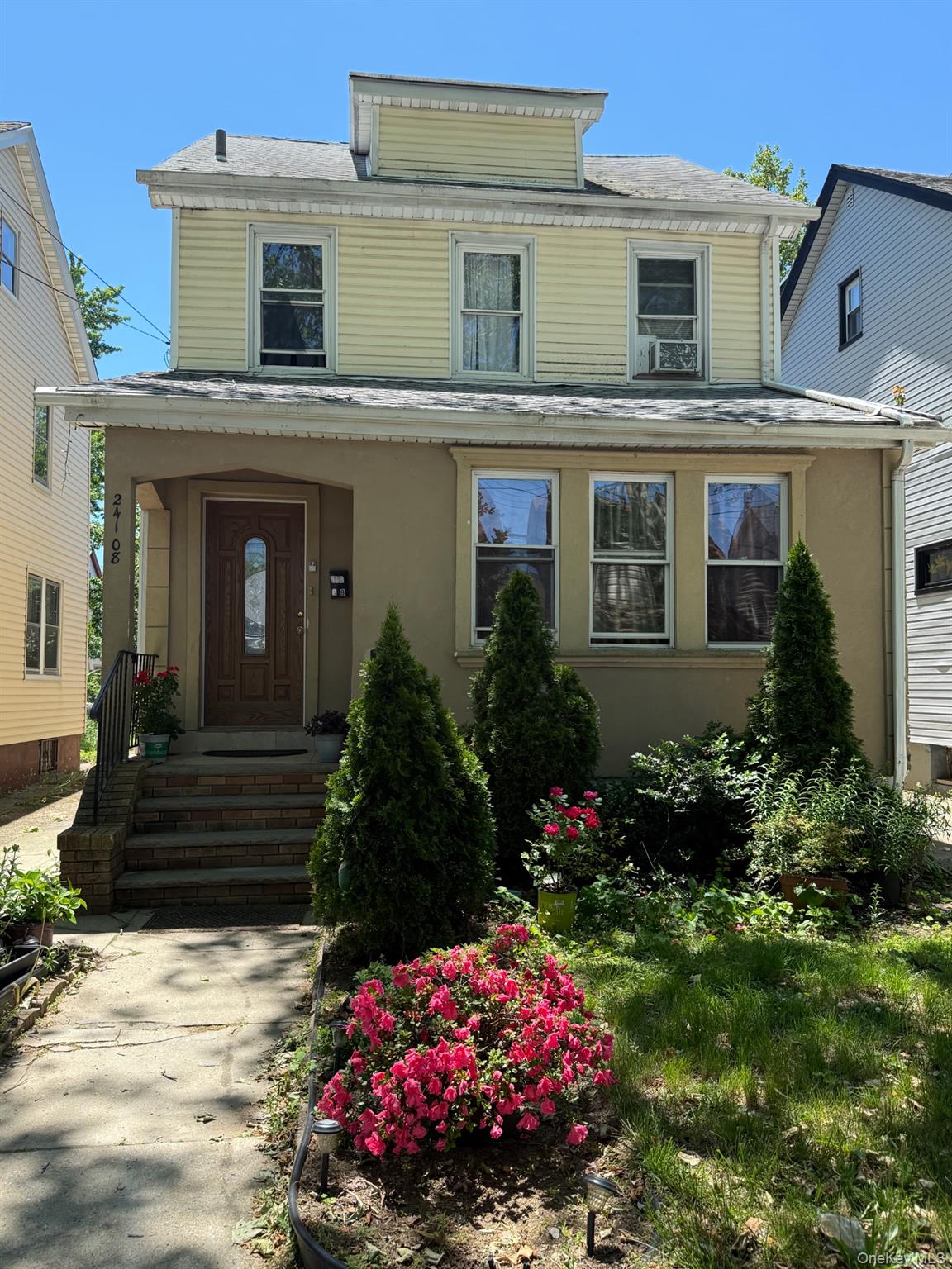 241-08 Mayda Road – For Sale