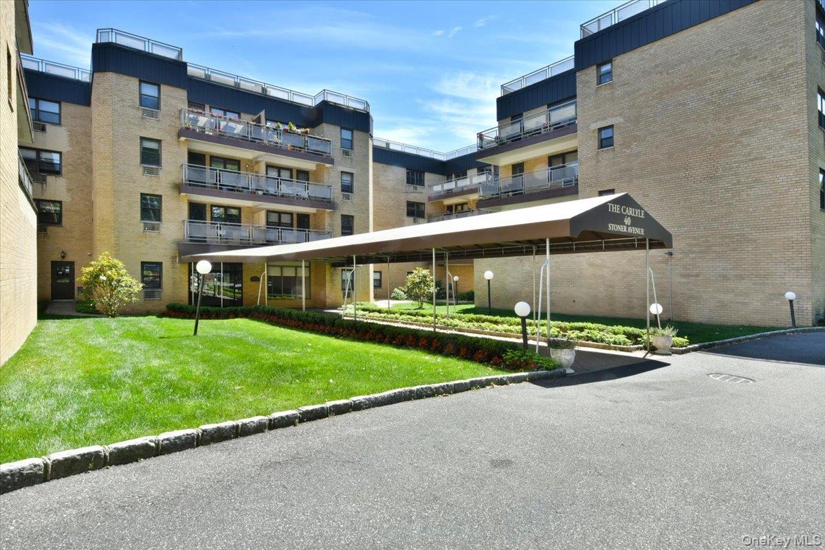 40 Stoner Avenue, Unit 01 photo 15