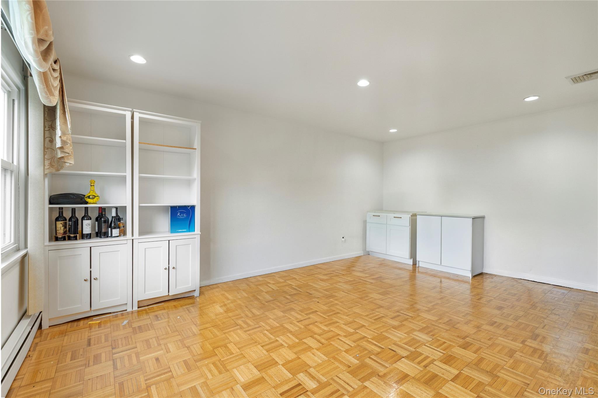 36 Richmond Street – For Sale photo 4