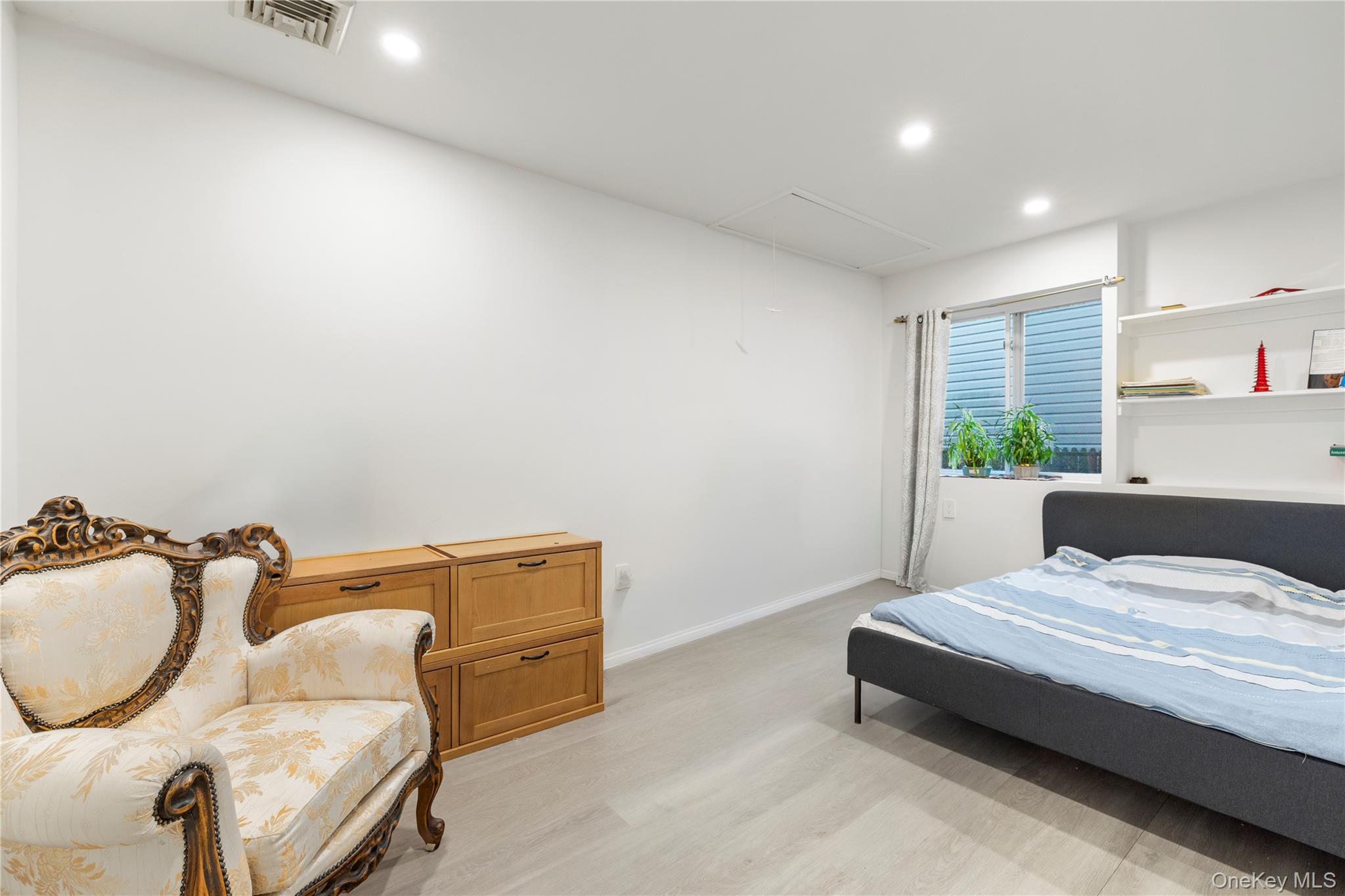 36 Richmond Street – For Sale photo 13