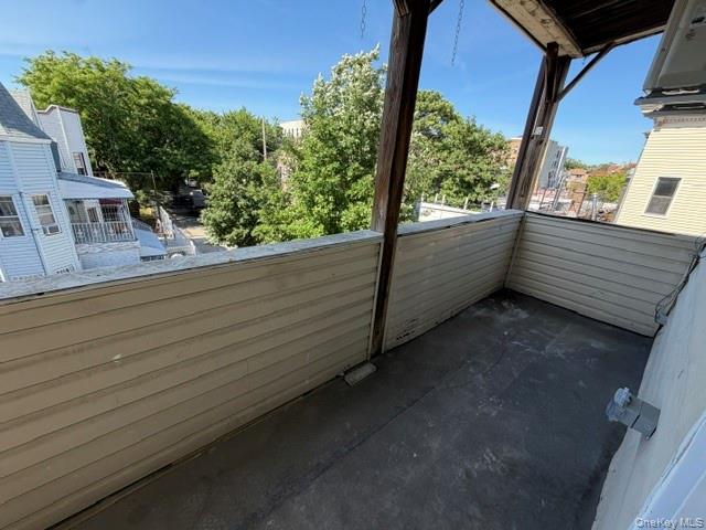 667 Morris Park Avenue – For Rent photo 4