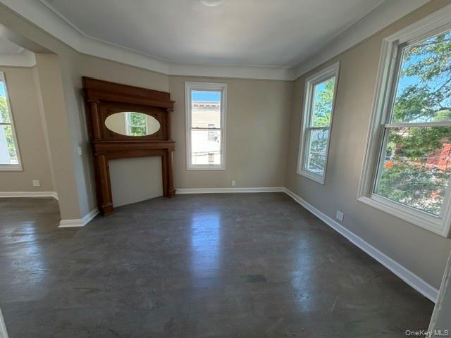 667 Morris Park Avenue – For Rent photo 9