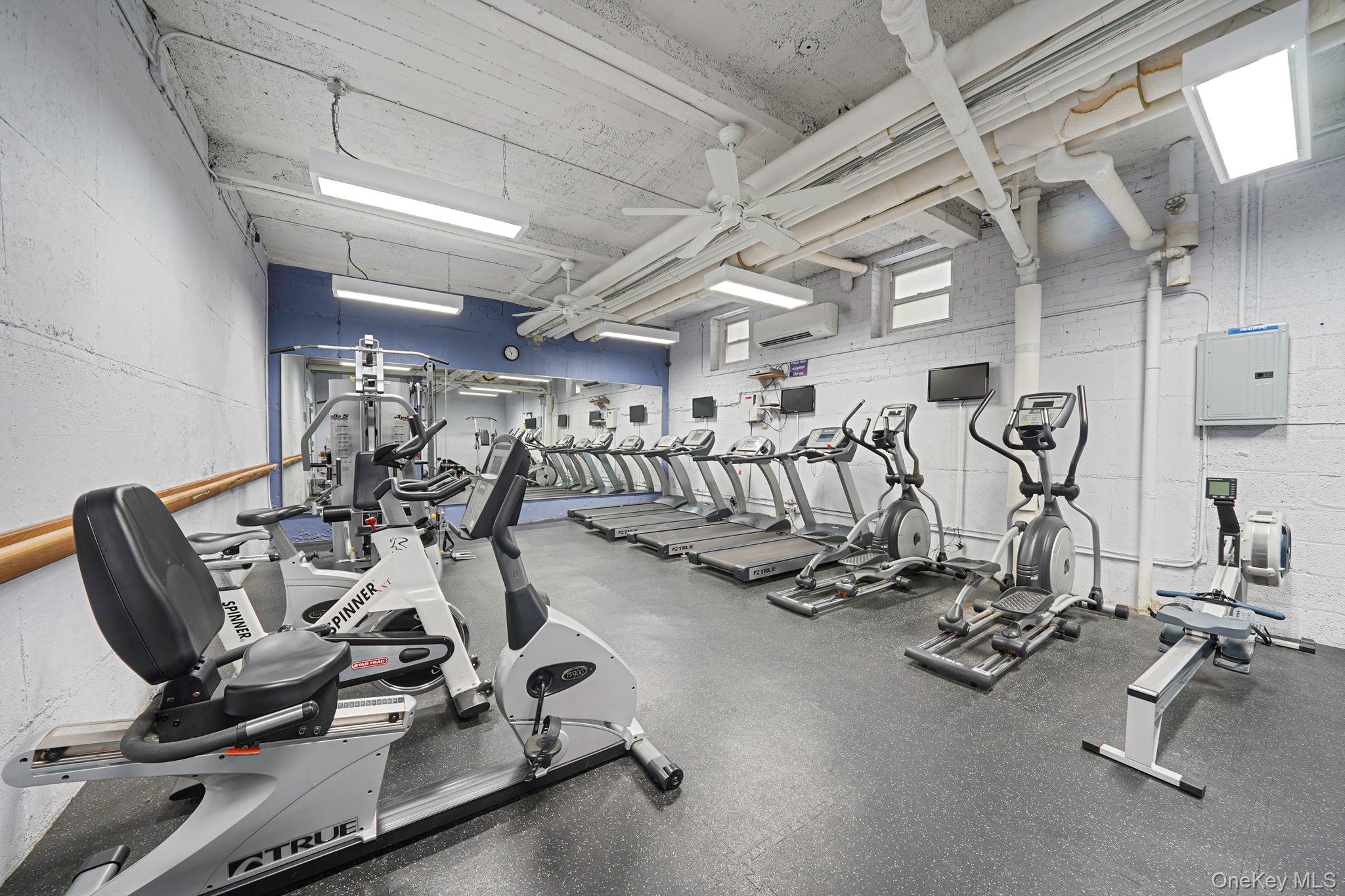 67-66 108th Street, Unit D/3 photo 28